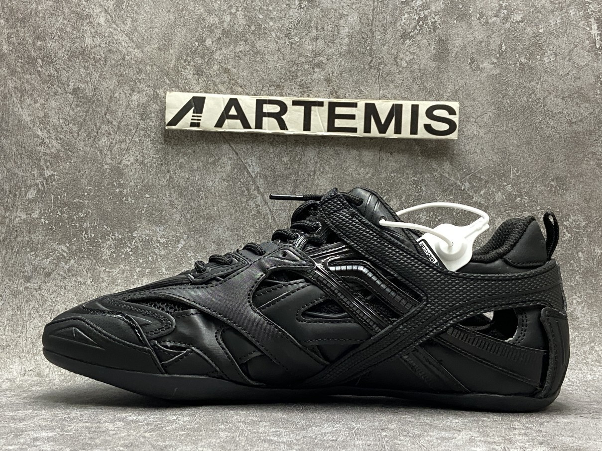 Balenciga Drive Sneaker Black