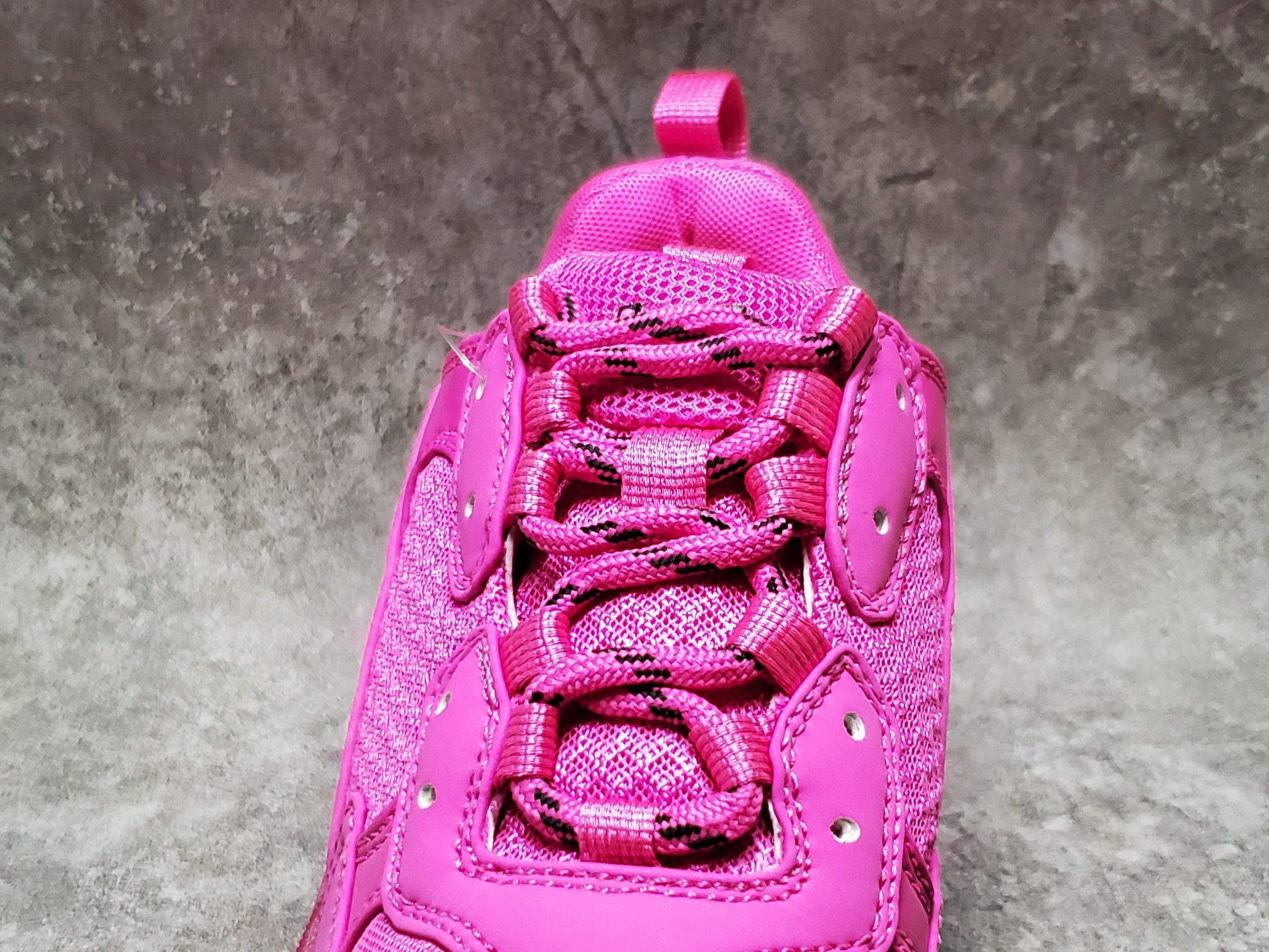 Balenciga Triple S Pink