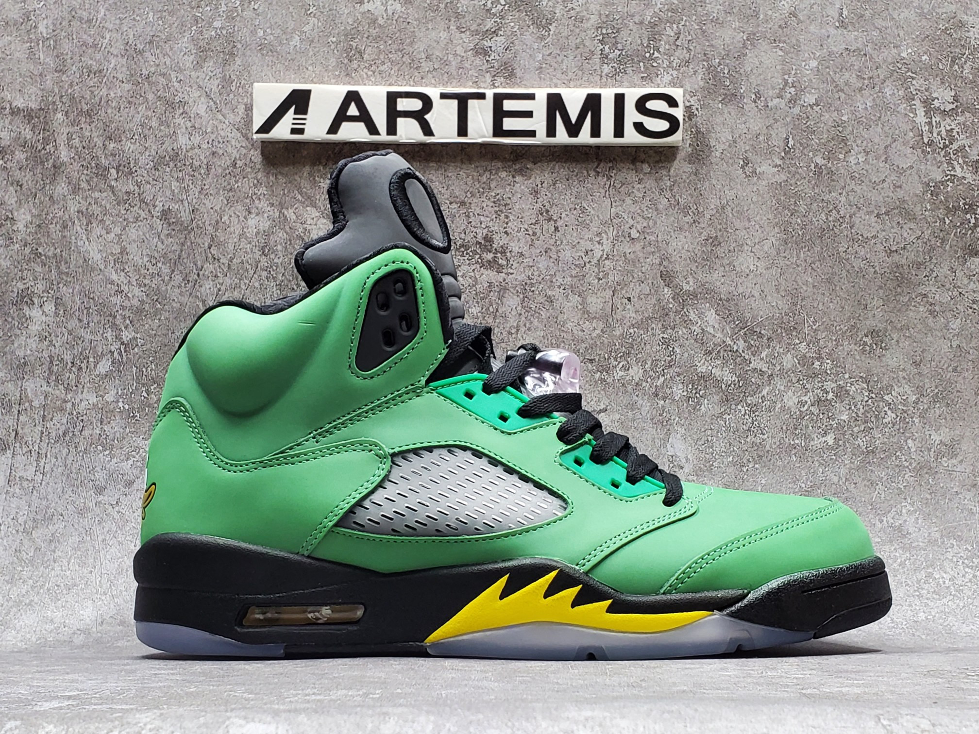 Air Jordan 5 Retro Oregon Ducks