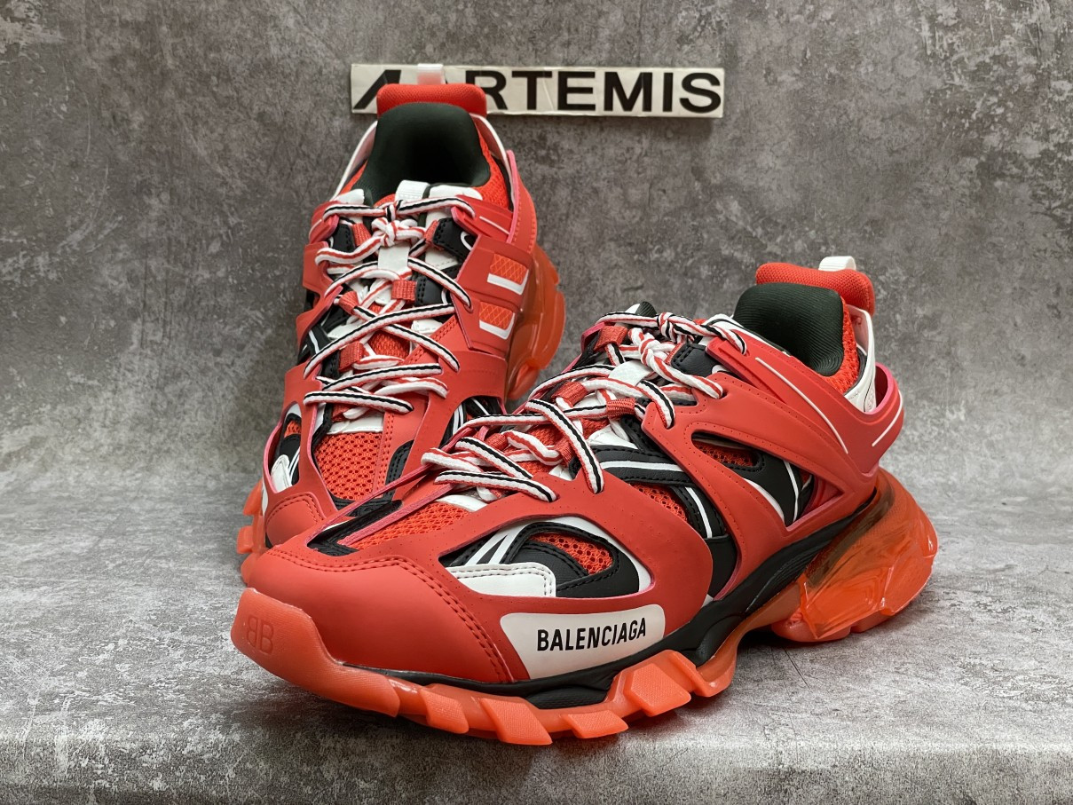 Balenciga Track Clear Sole Red