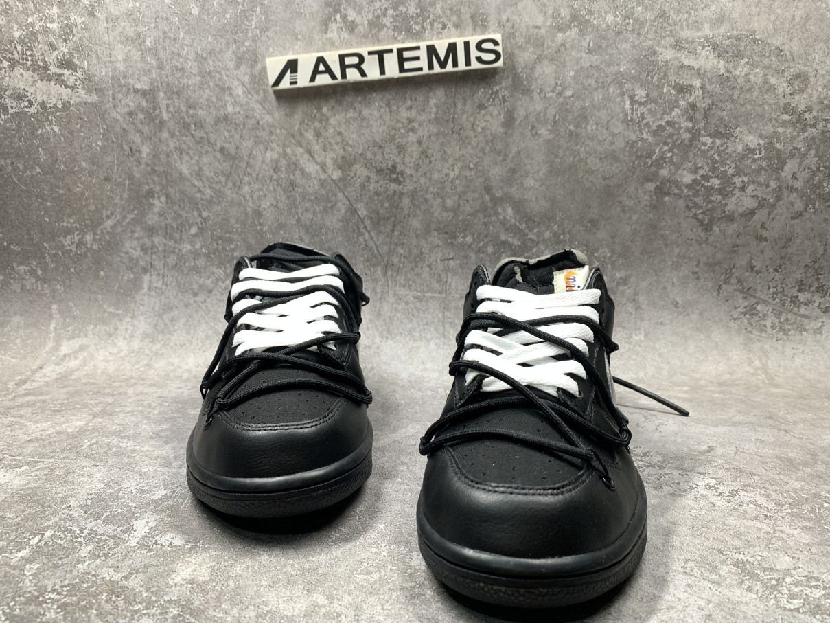 Off-White x Dunk Low