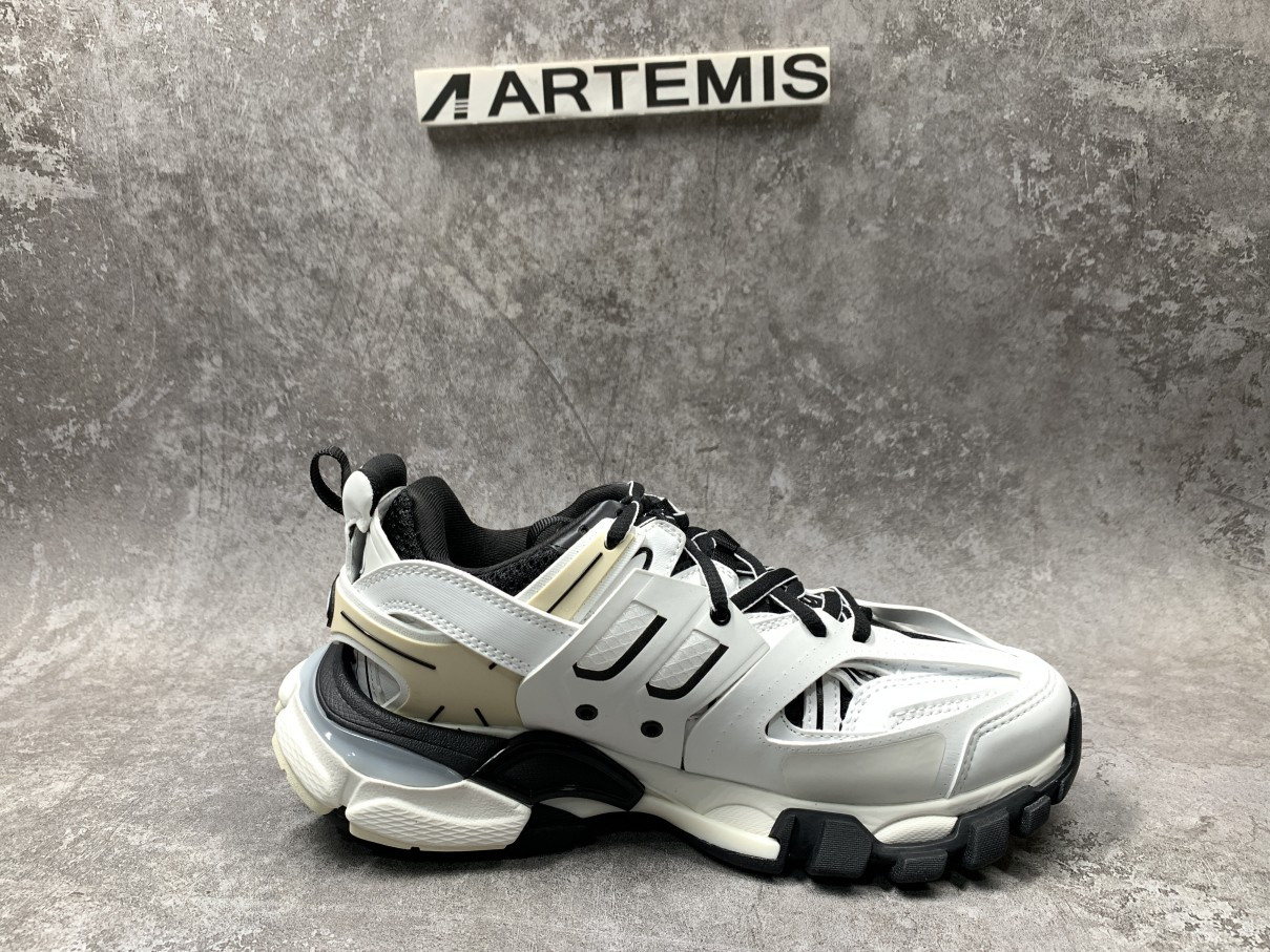 Balenciga Track Sneaker White Black