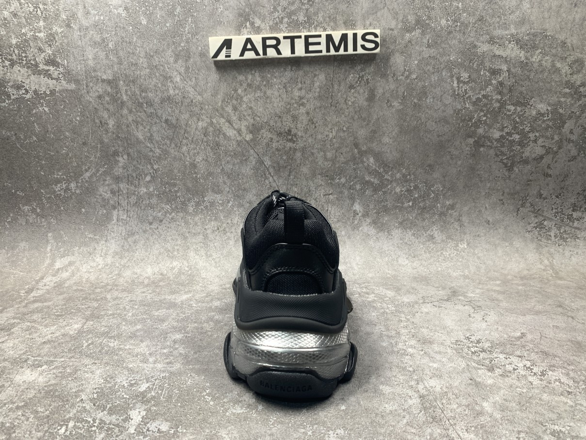 Balenciga Triple S Clear Sole Black Ivory