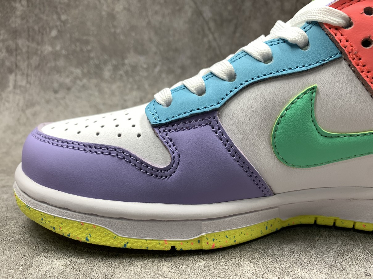 Nike Dunk Low SE Easter Candy