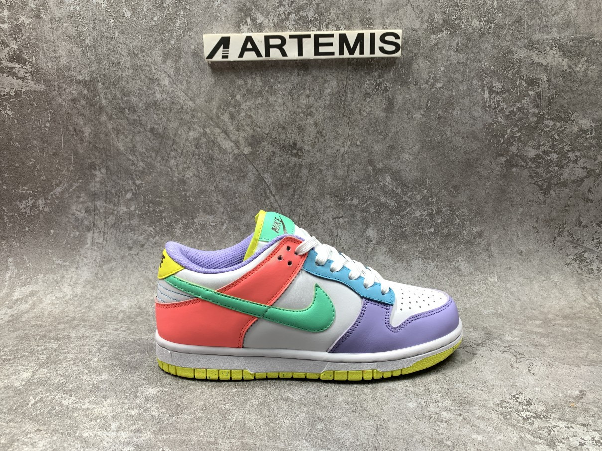 Nike Dunk Low SE Easter Candy