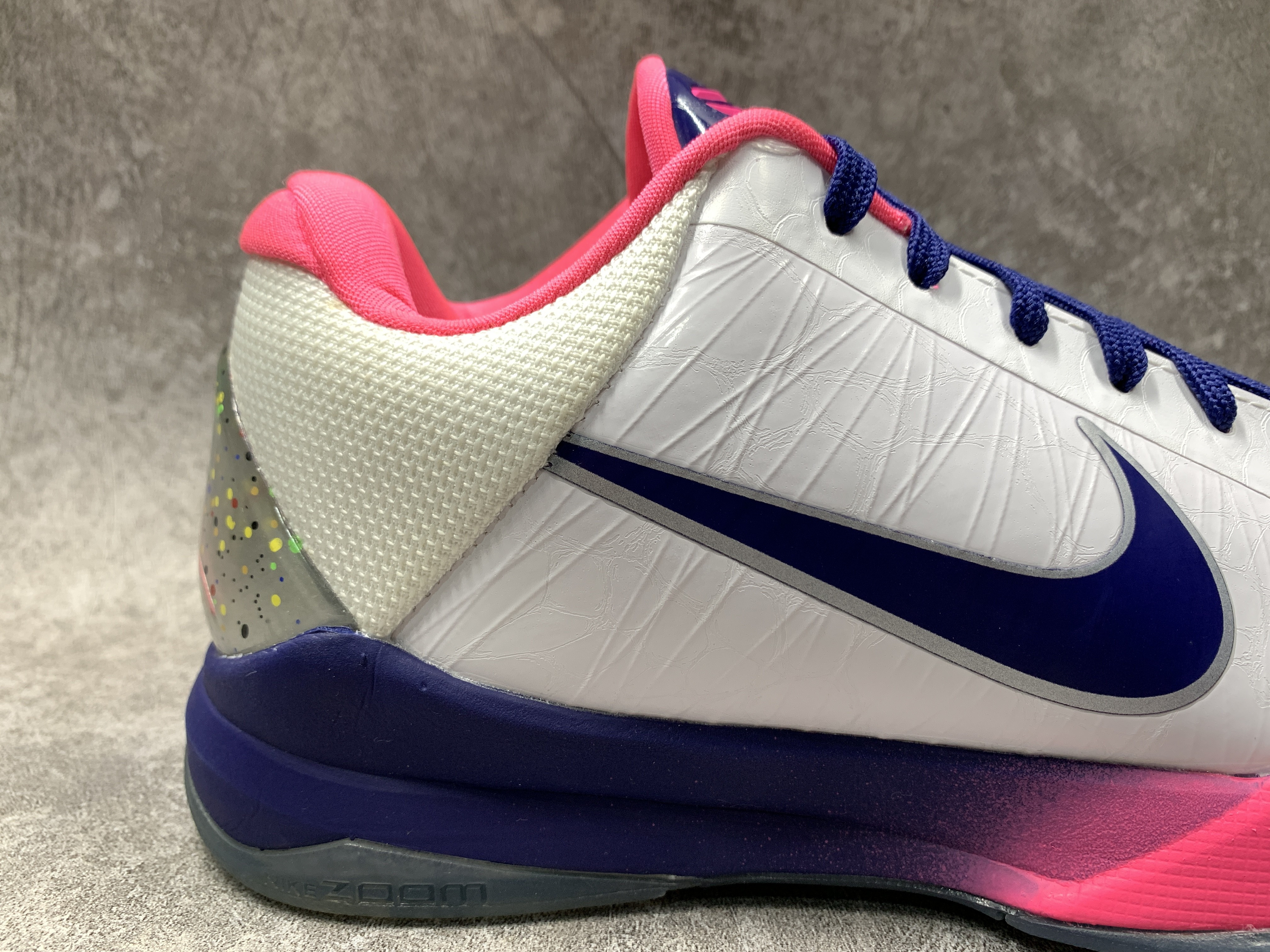 Nike Zoom Kobe 5 Protro Kay Yow