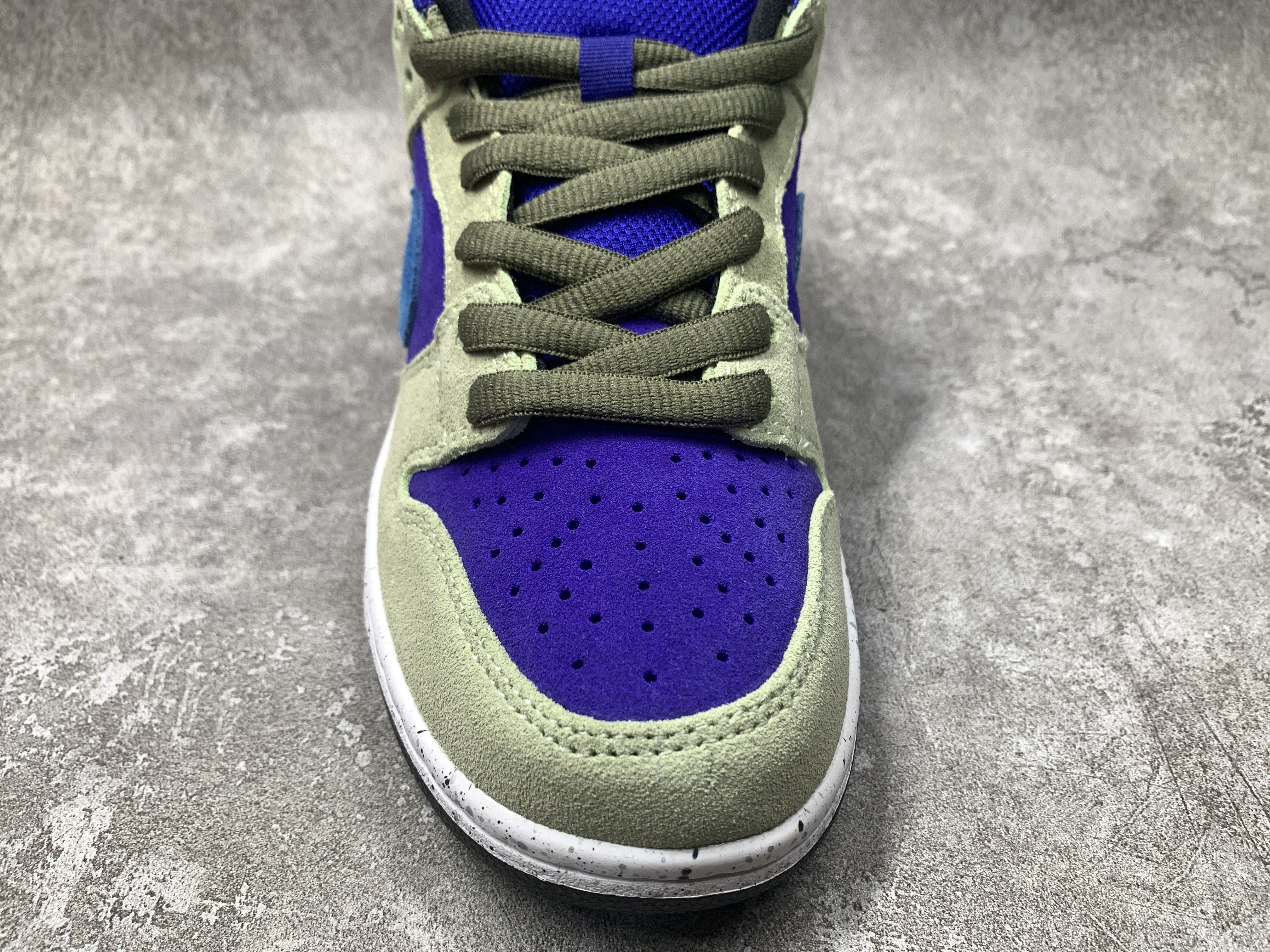 Nike Dunk Low SB Celadon