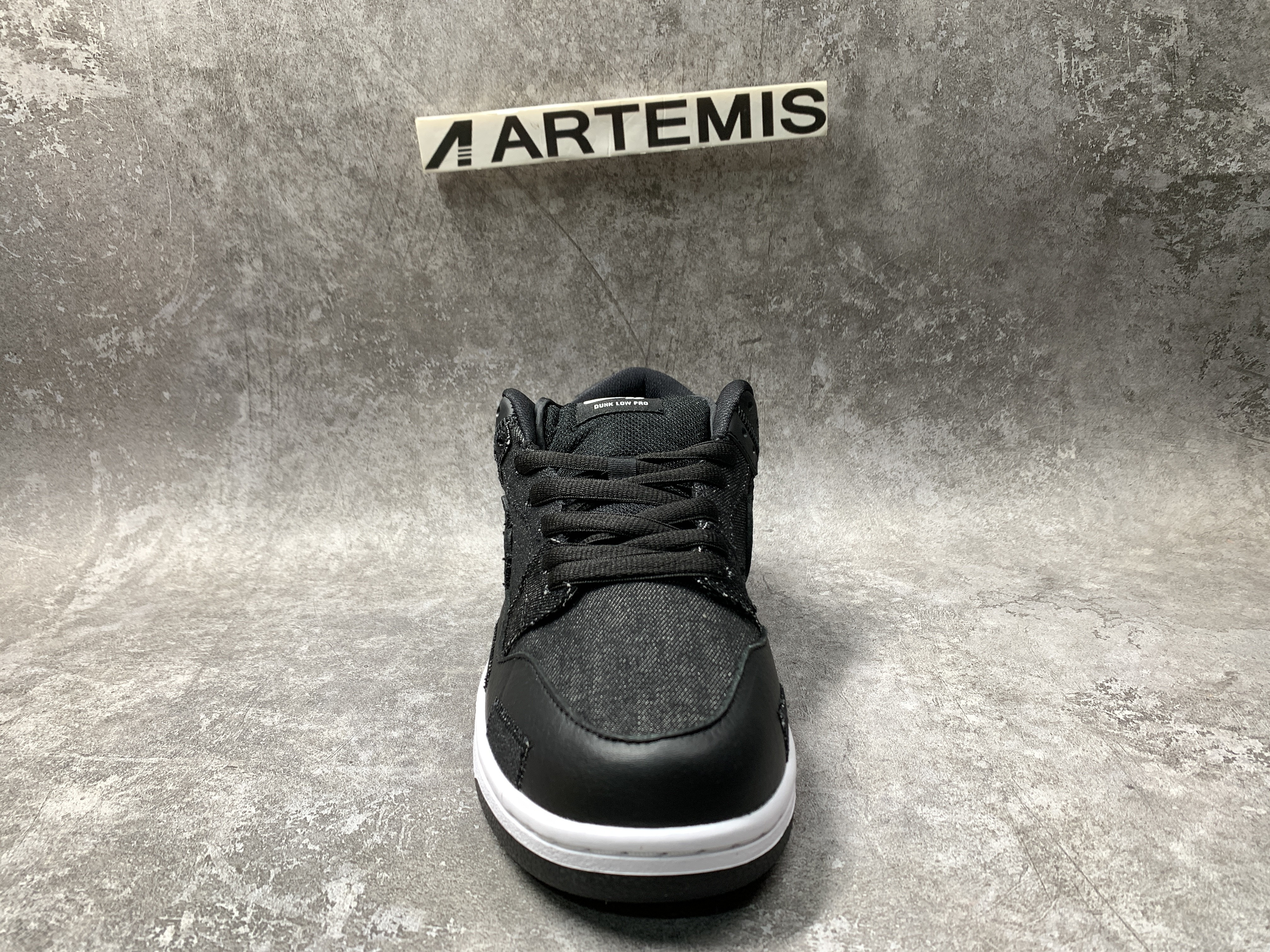 Nike SB Dunk Low Wasted Youth