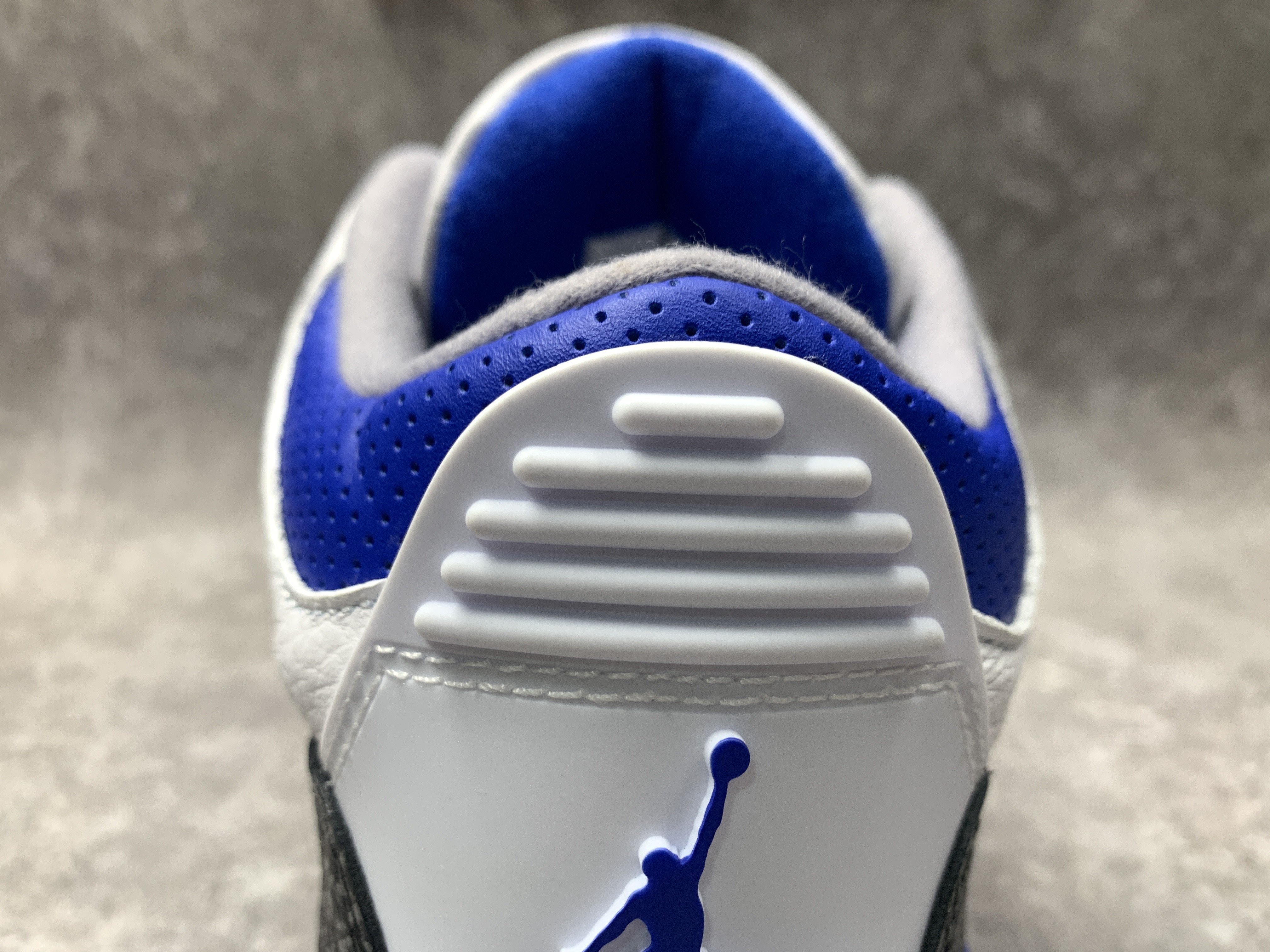 Air Jordan 3 Retro Racer Blue