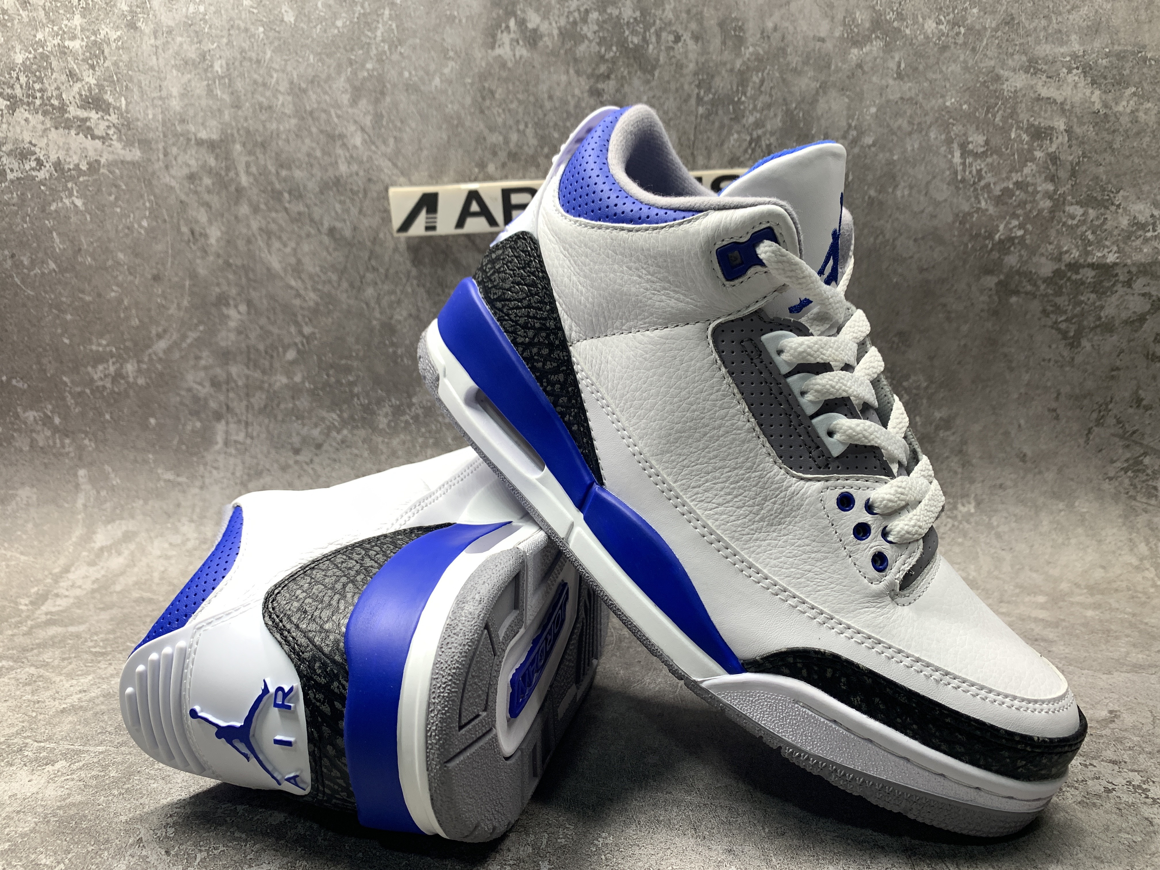 Air Jordan 3 Retro Racer Blue