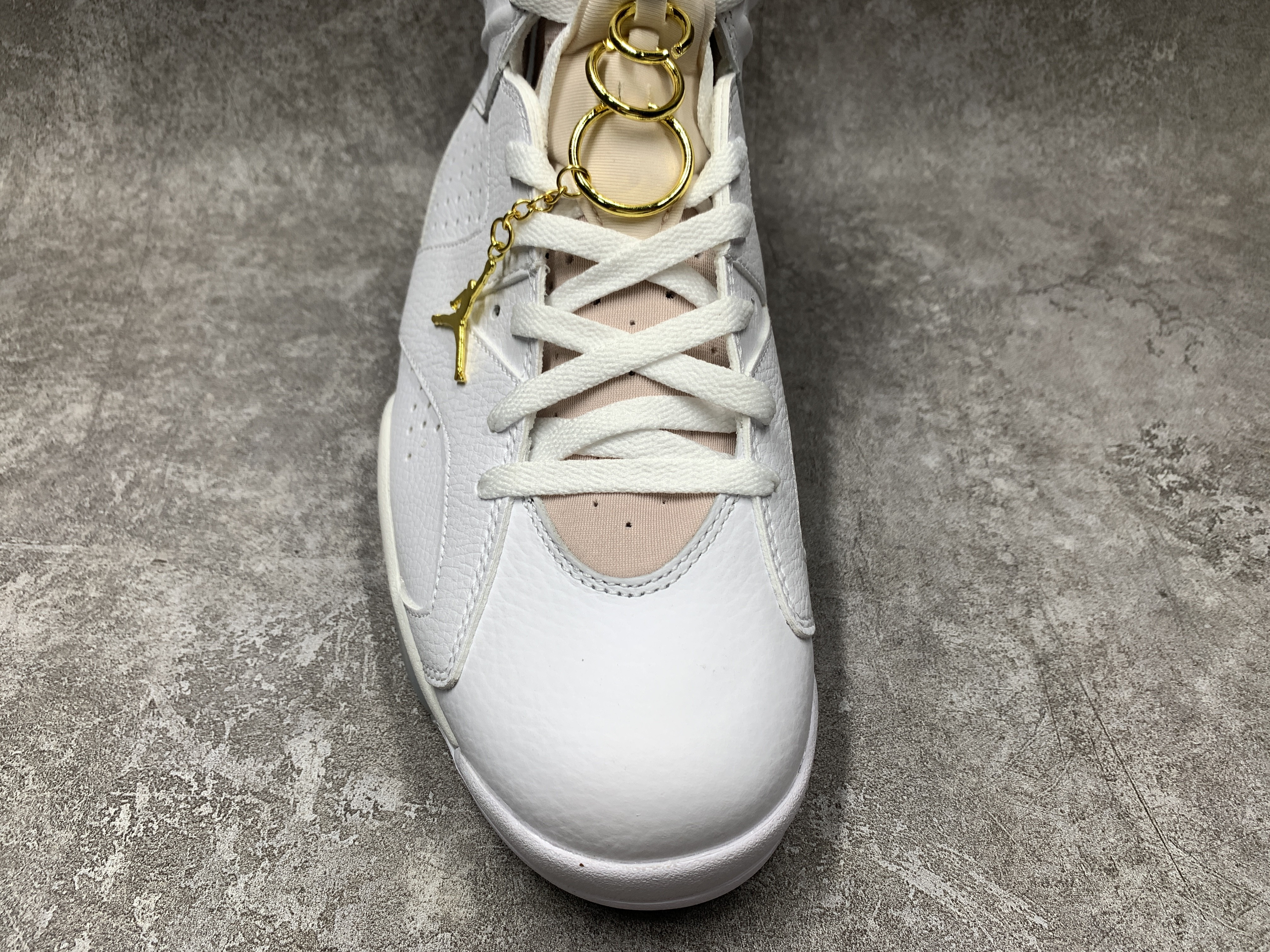 Air Jordan 6 Retro