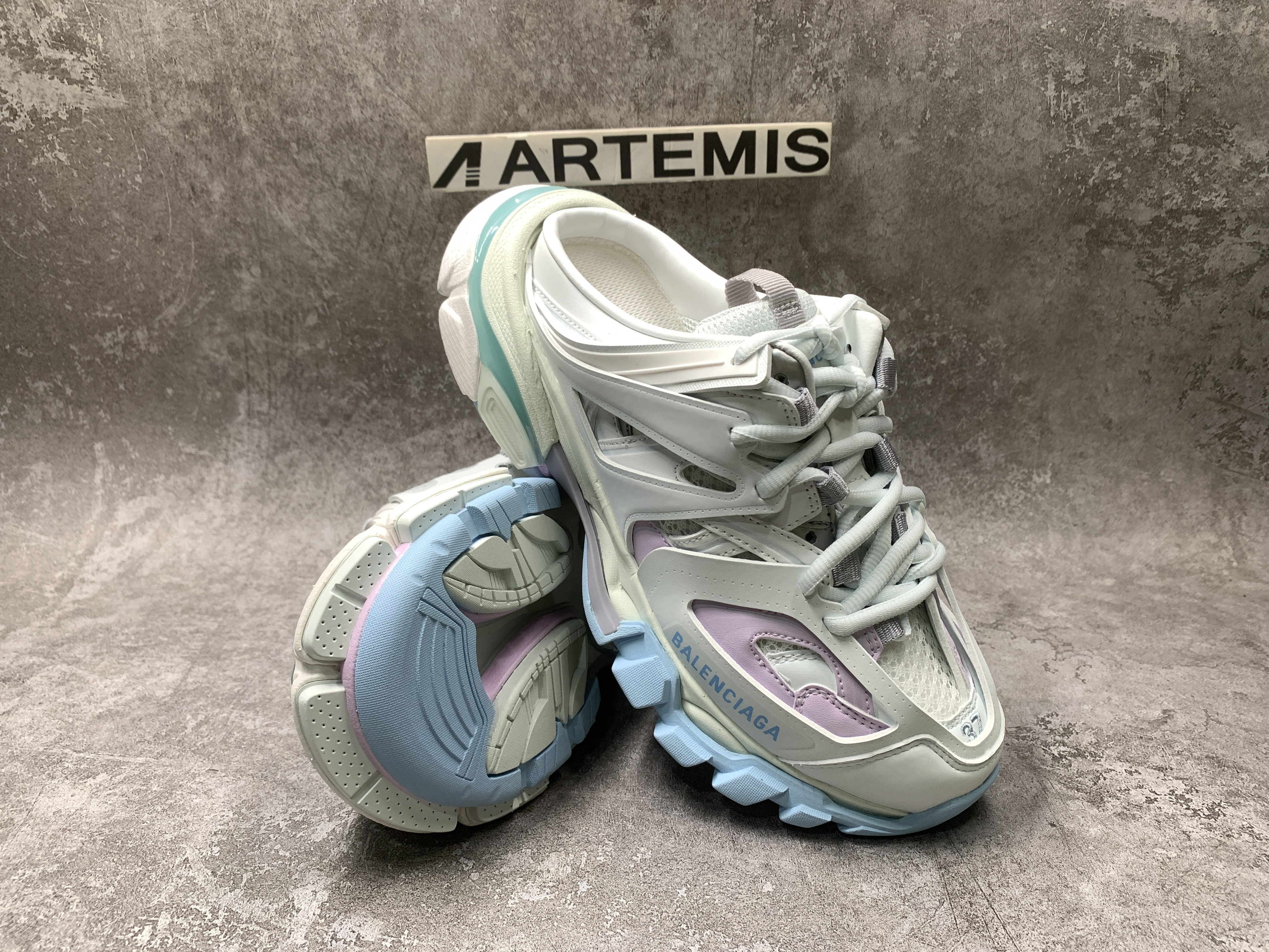 Balenciga Track Mule Pastel