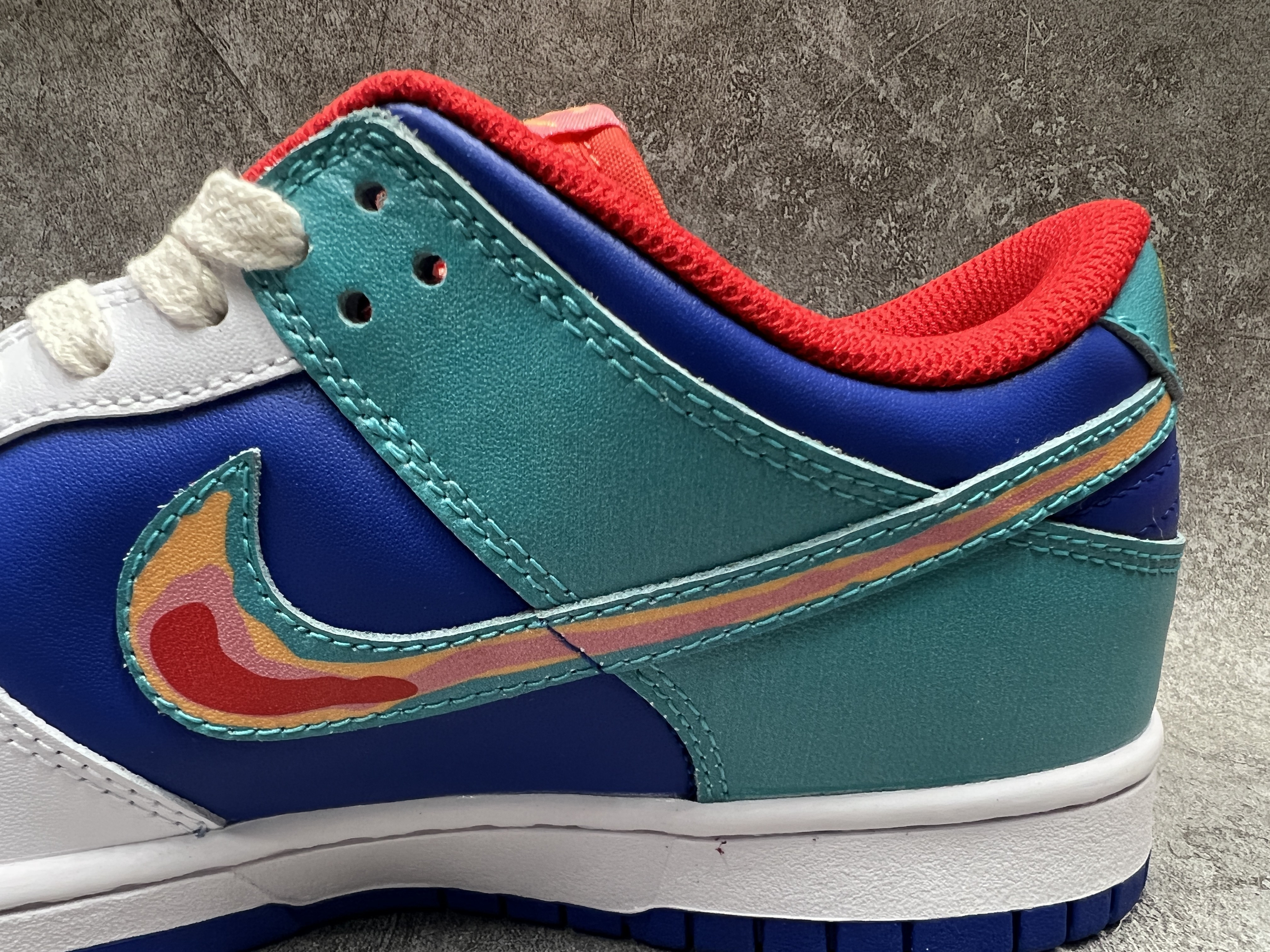 Nike Dunk Low Katsuhiro Tomo