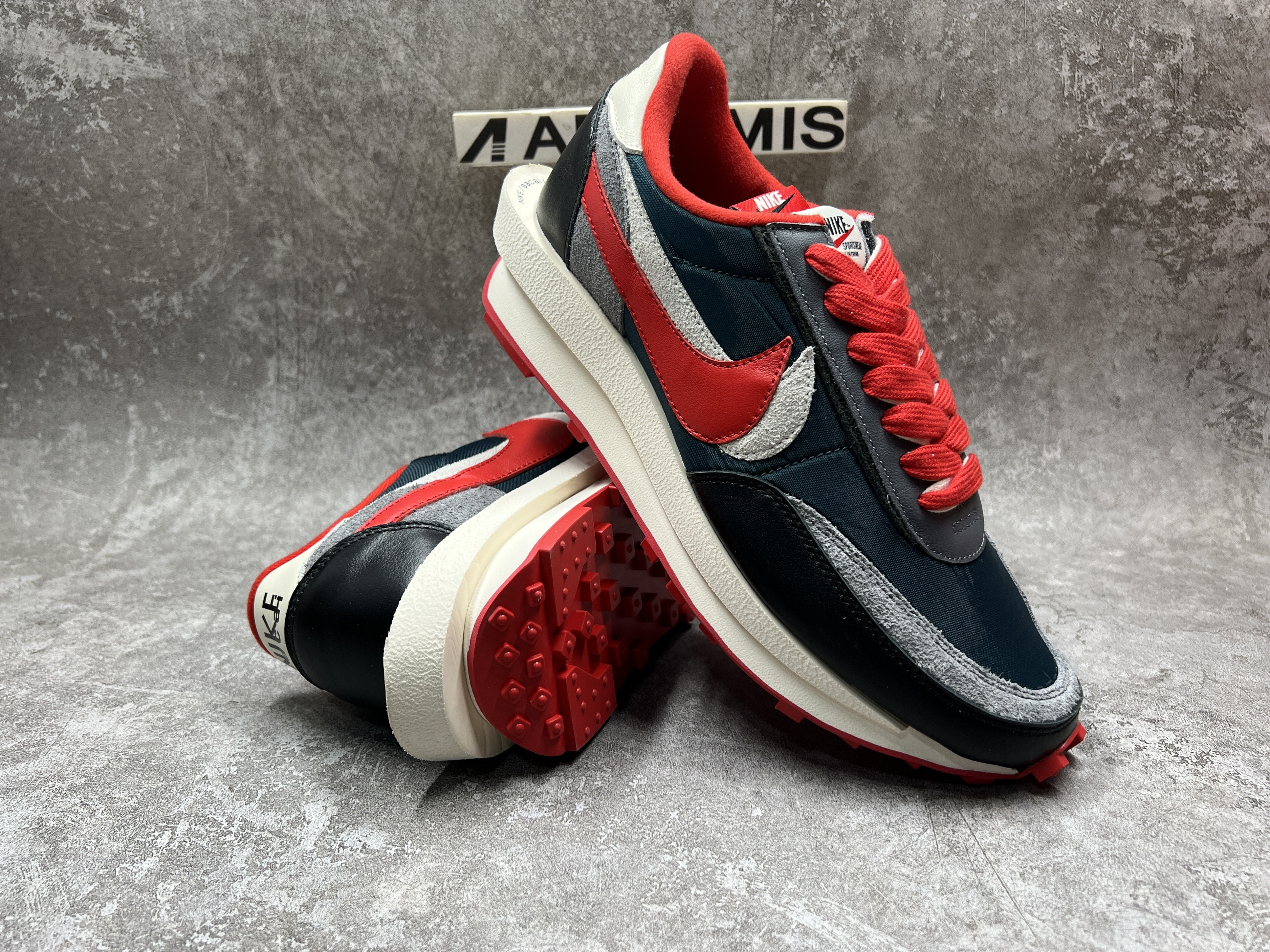 Nike sacai x Undercover x LD Waffle 