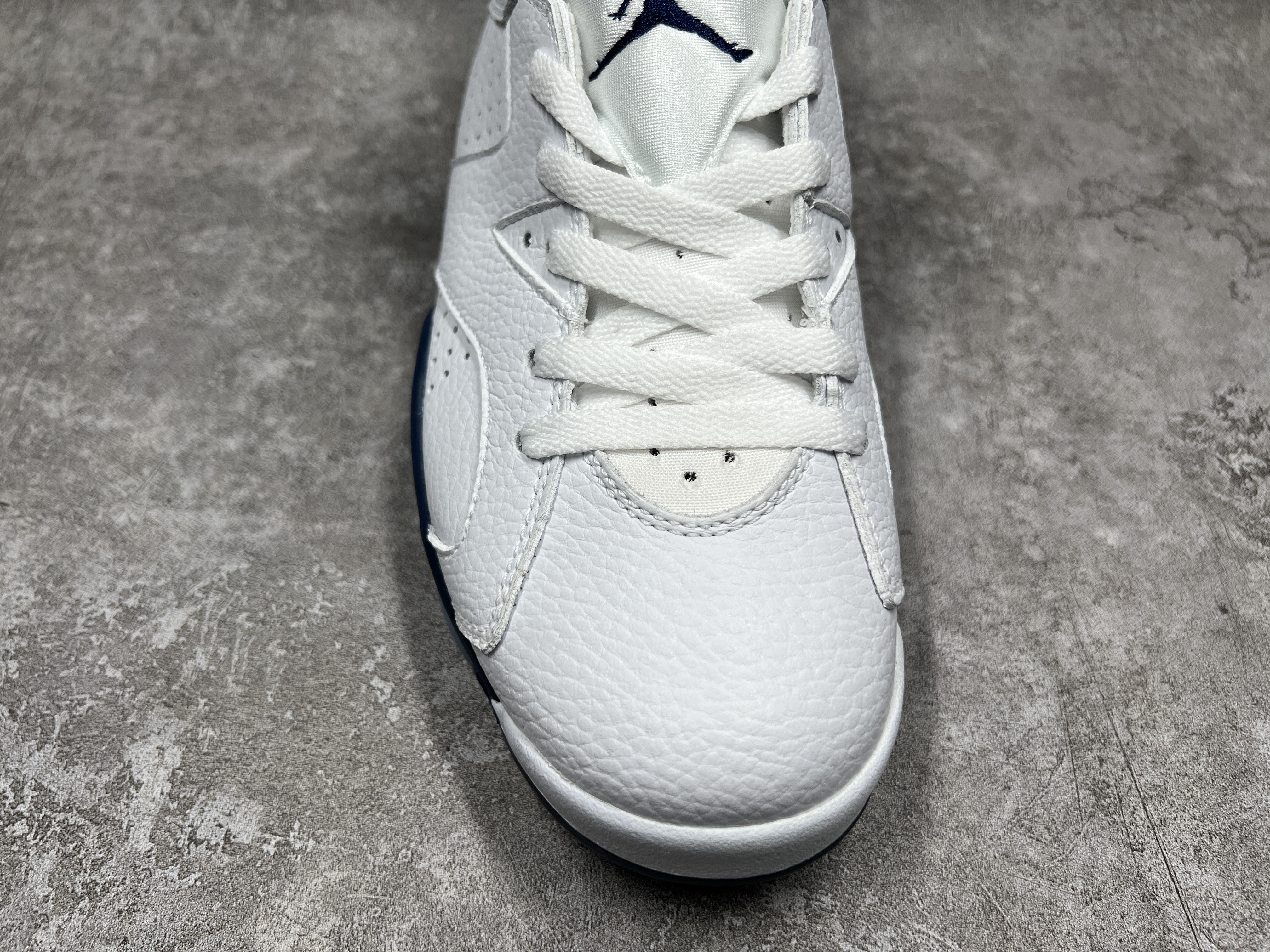 Air Jordan 6 Retro Midnight Navy