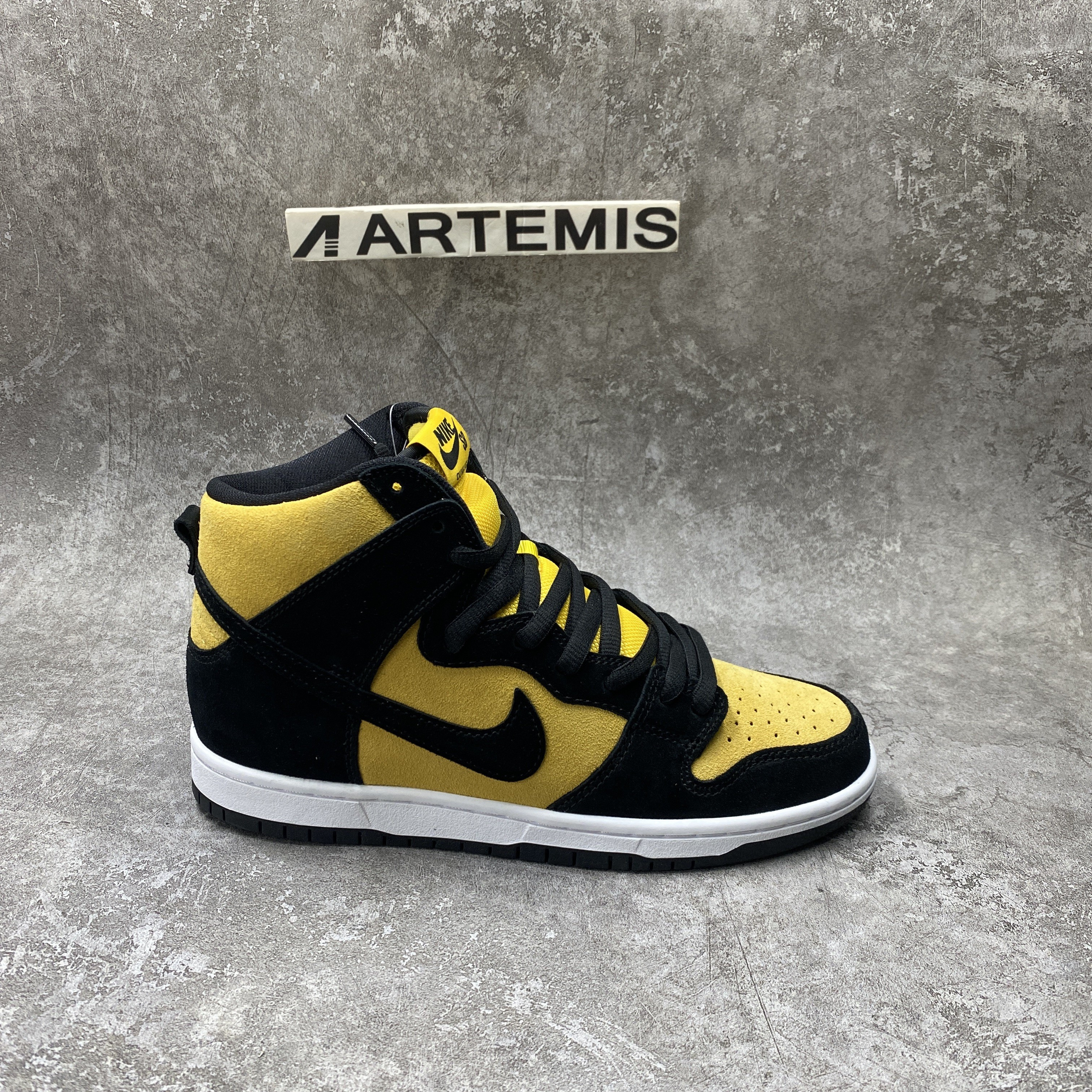 Nike SB Dunk High Pro Reverse Goldenrod