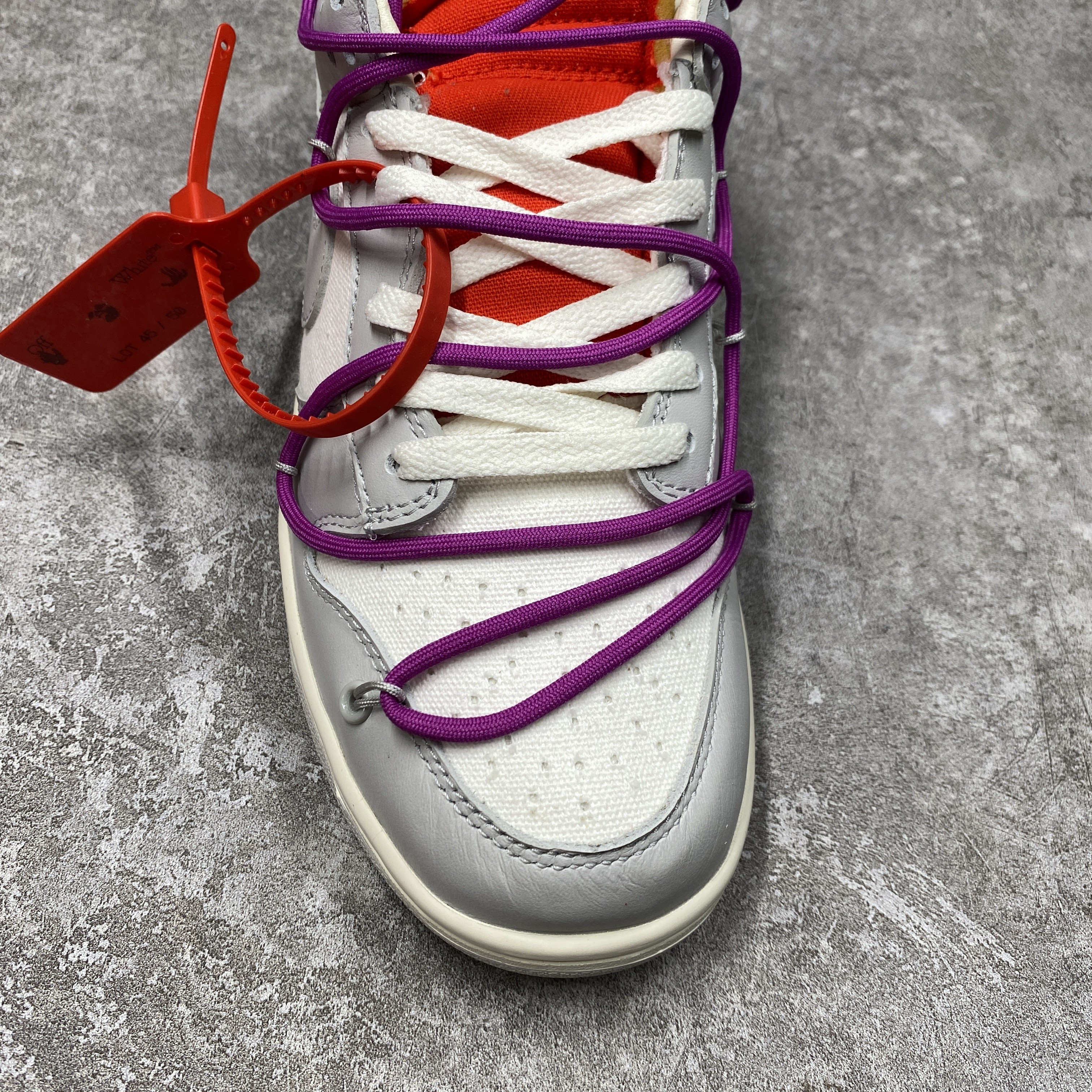 Nike Dunk Low Off-White Lot 45