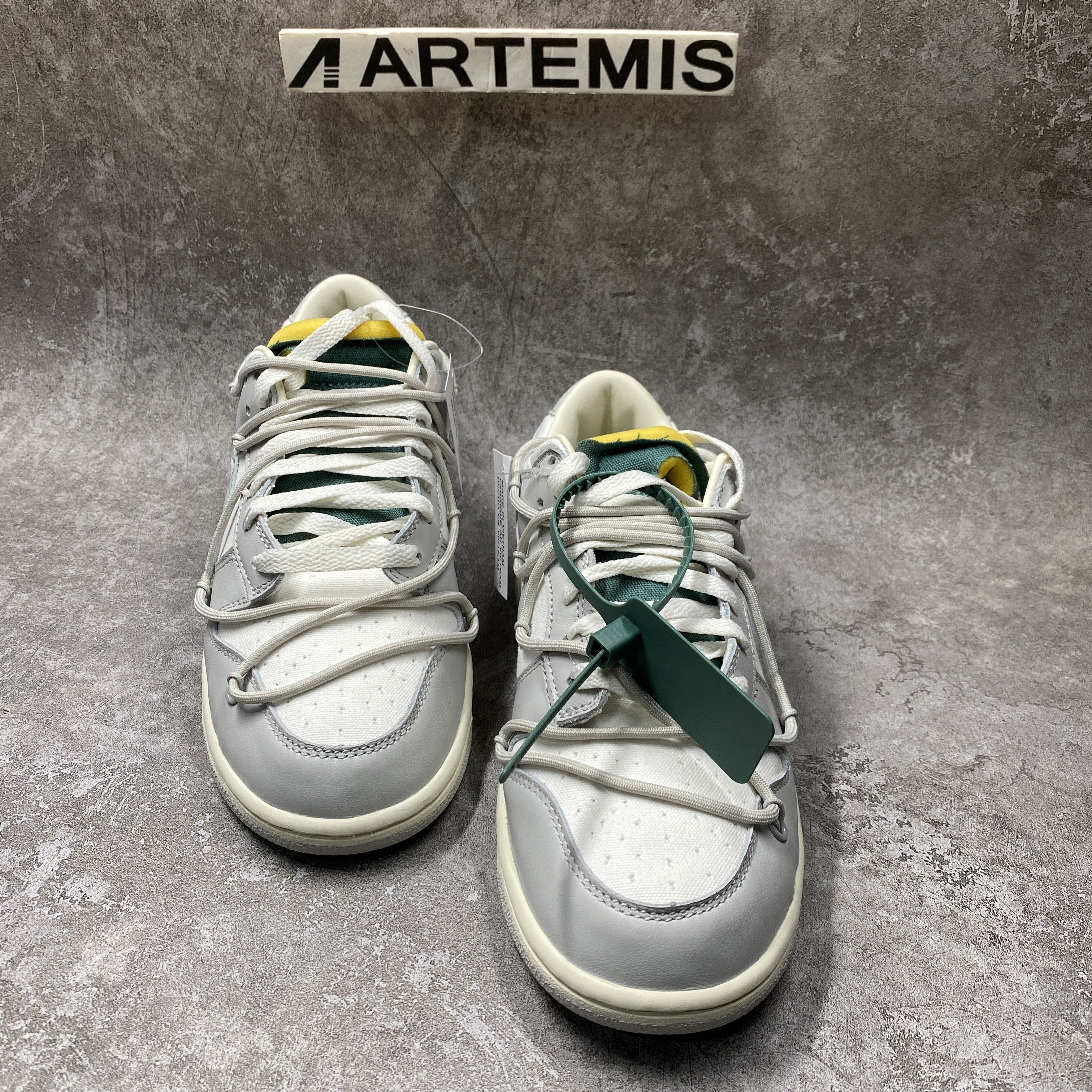 Nike Dunk Low Off-White Lot 42