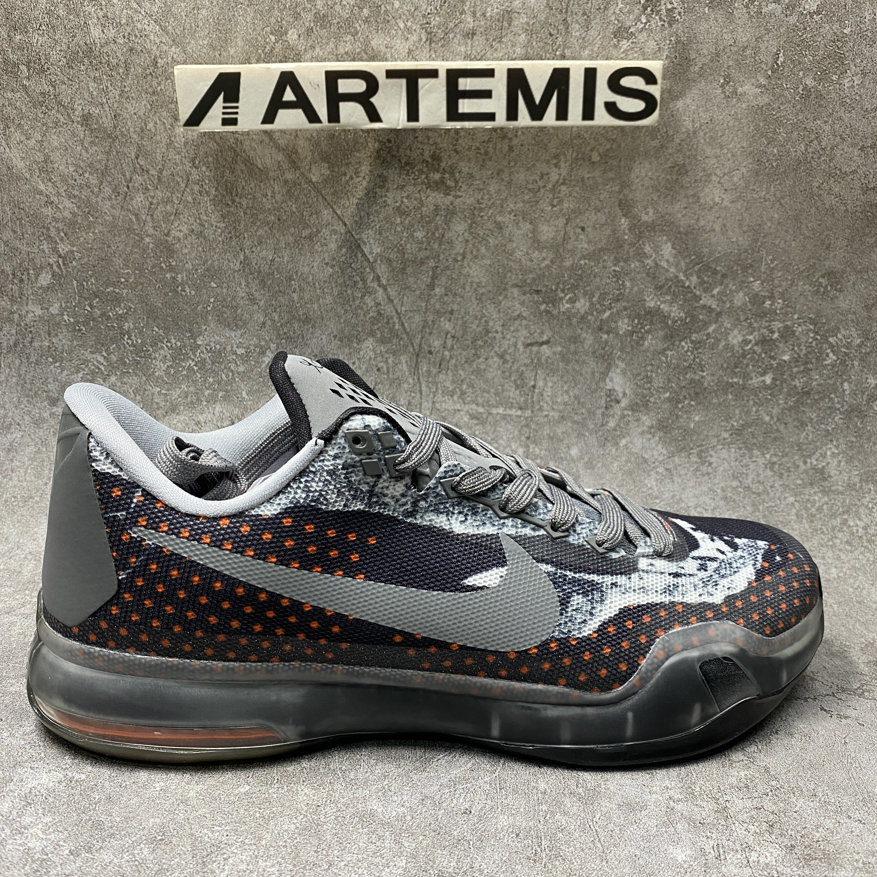 Nike Kobe 10 Pain