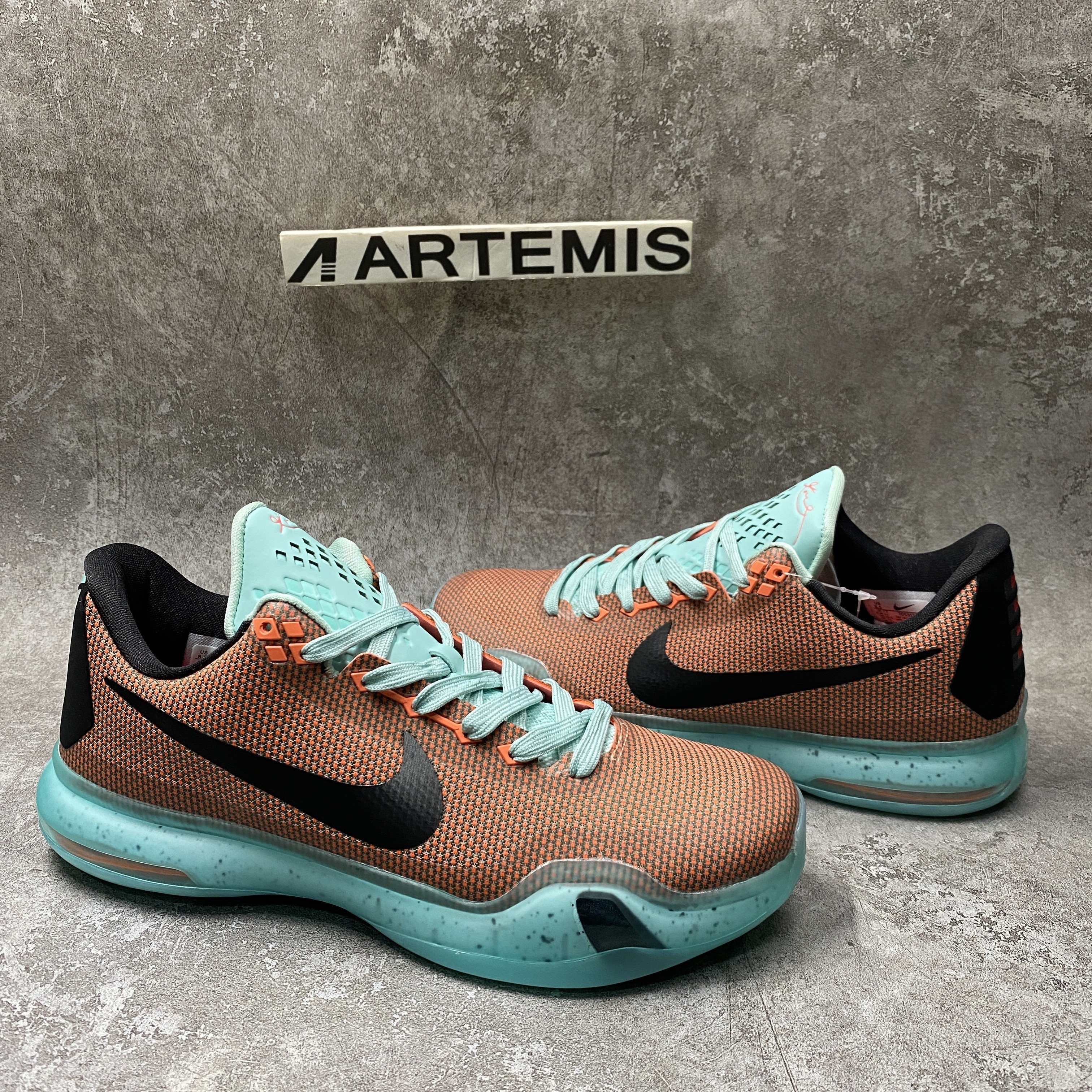 Nike Kobe 10 Easter