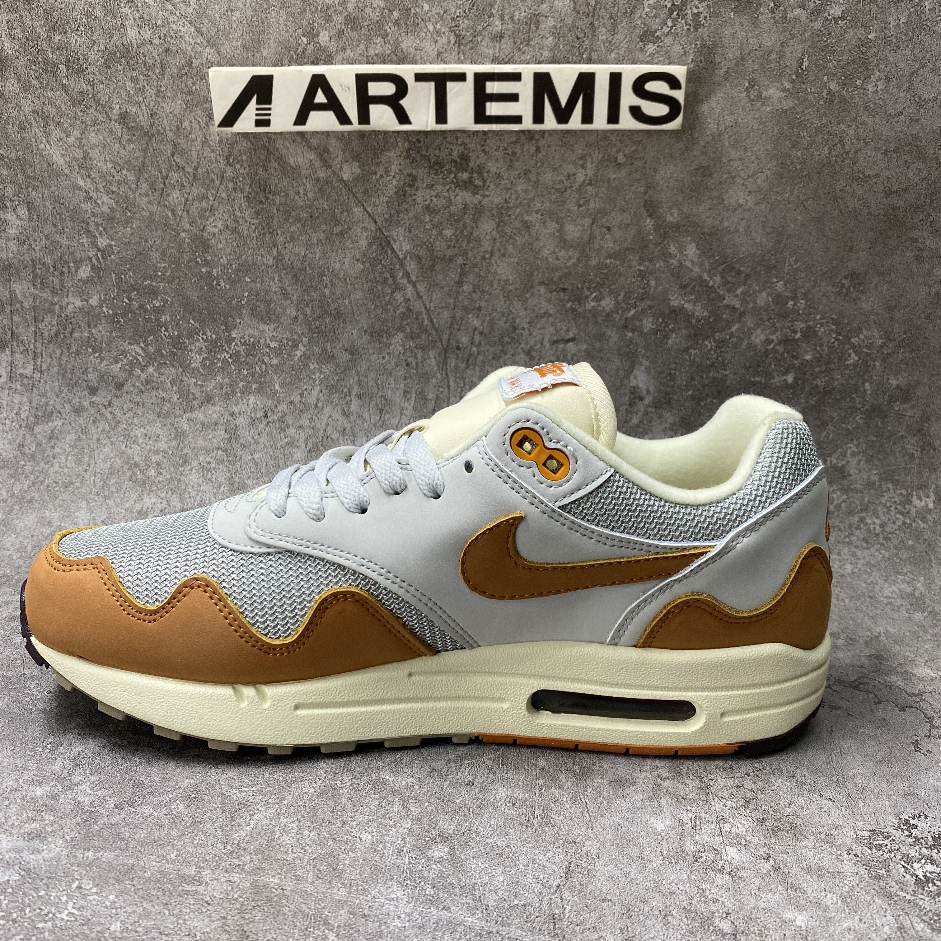 Nike Air Max 1 Patta Waves Monarch
