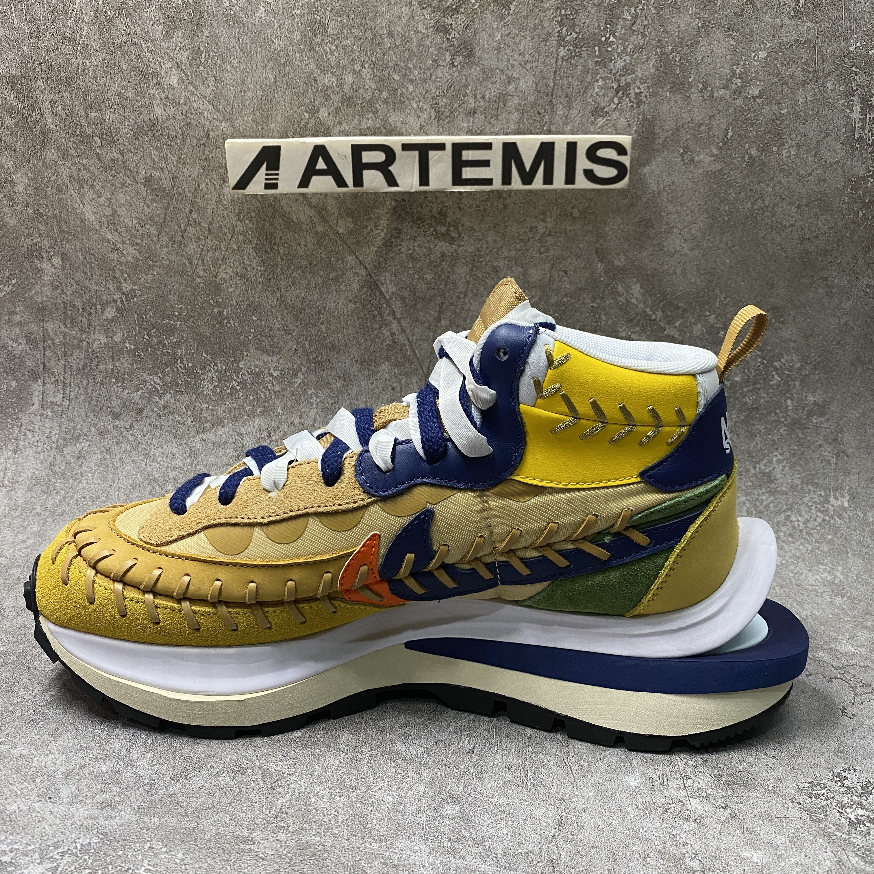 Nike Vaporwaffle sacai Jean Paul Gaultier Sesame Blue