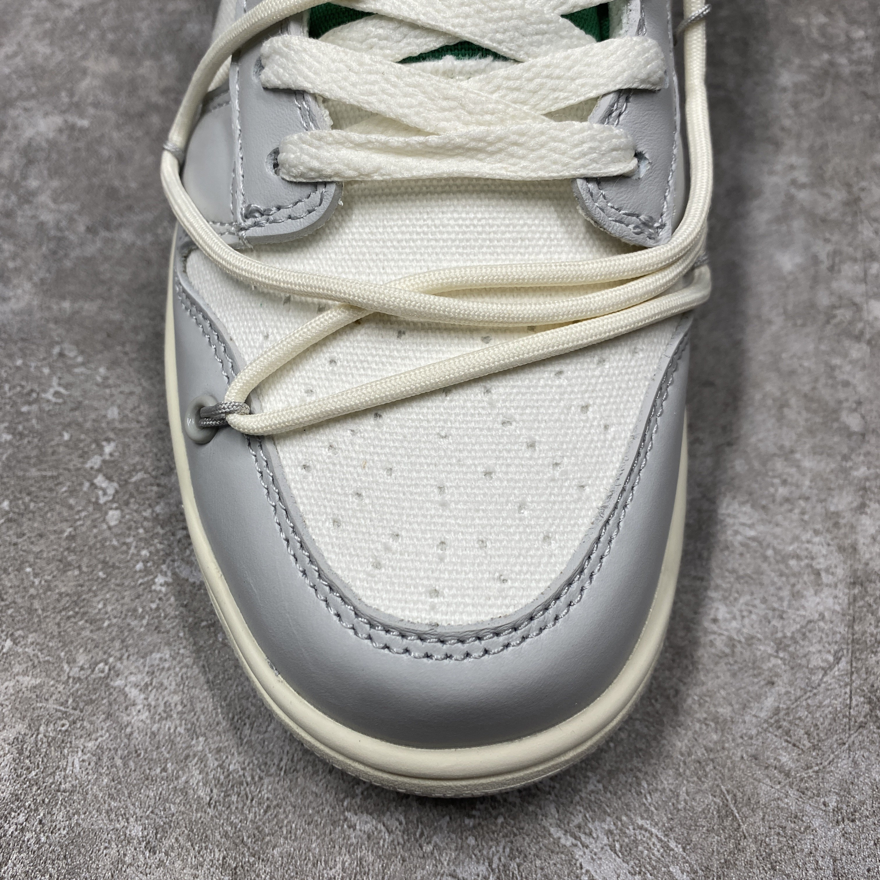 Nike Dunk Low Off-White Lot 25