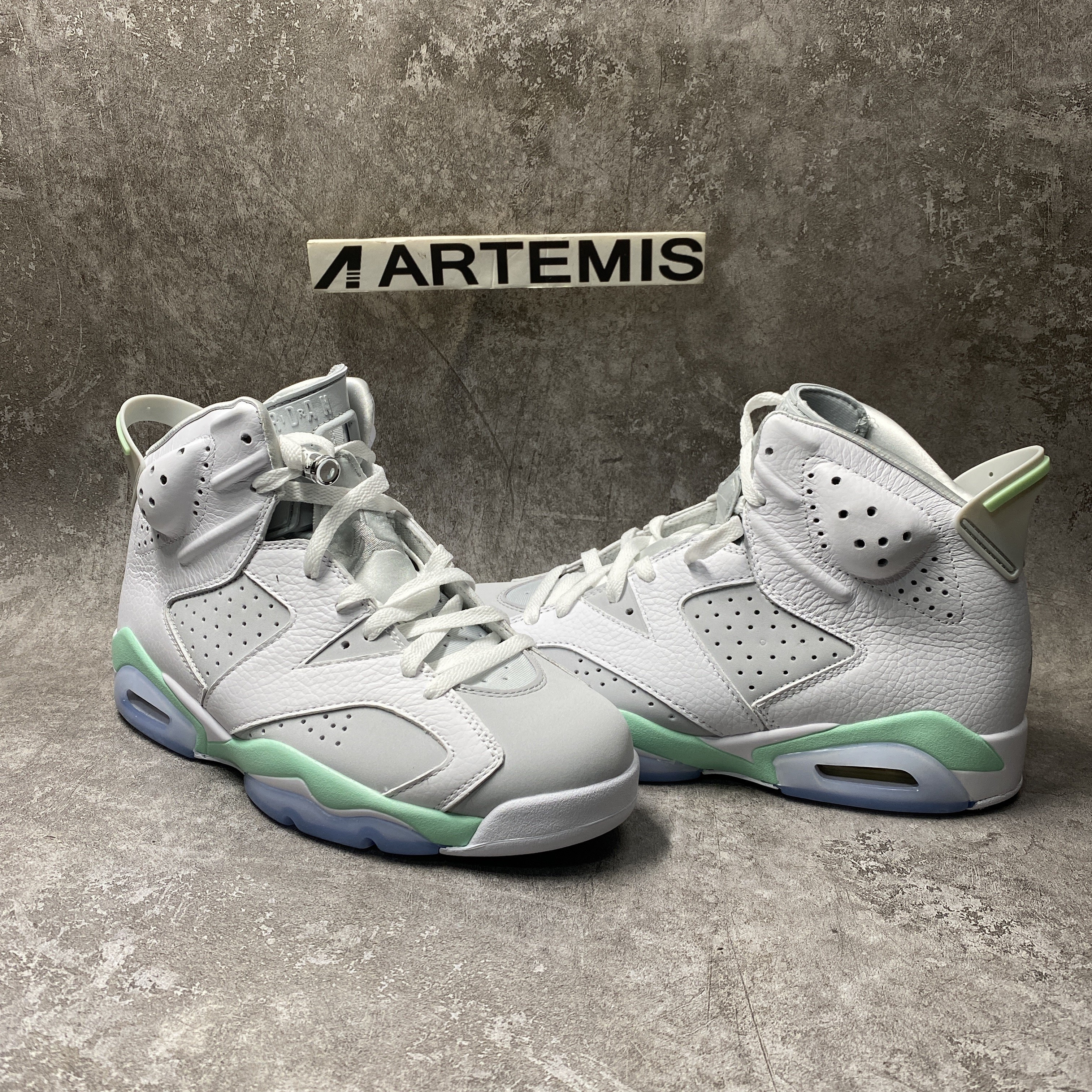 Air Jordan 6 Retro Mint Foam