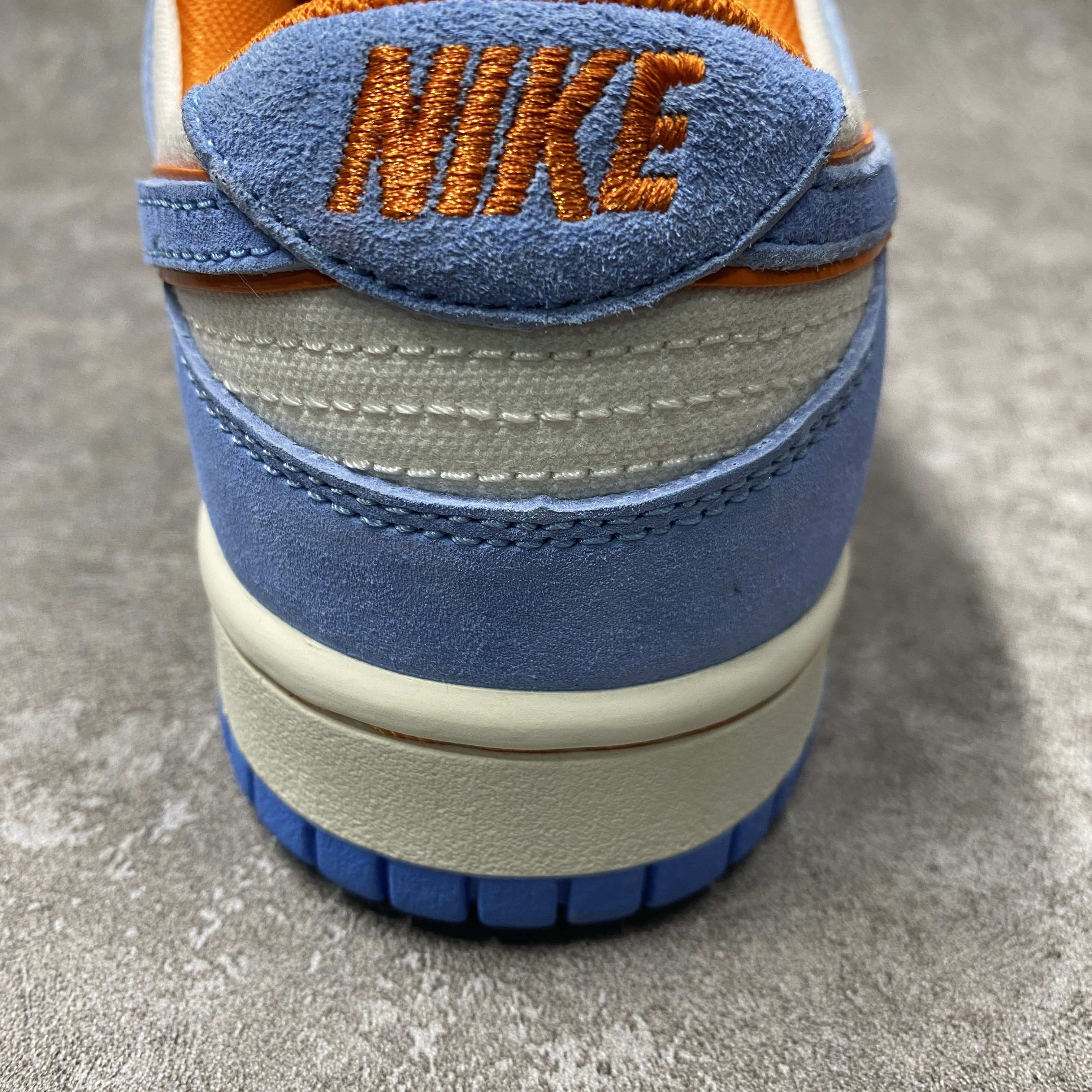 O.tomo Katsuhiro x SB Dunk Low "Steamboy OST"