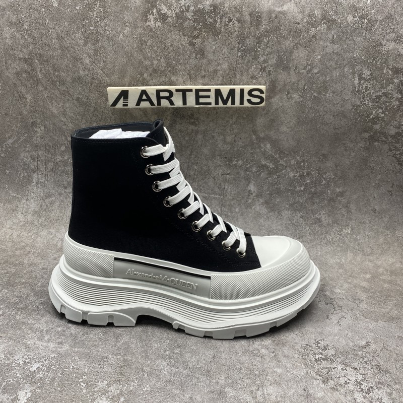 ale*d*r M*Q*en tread slick high lace up boot black white