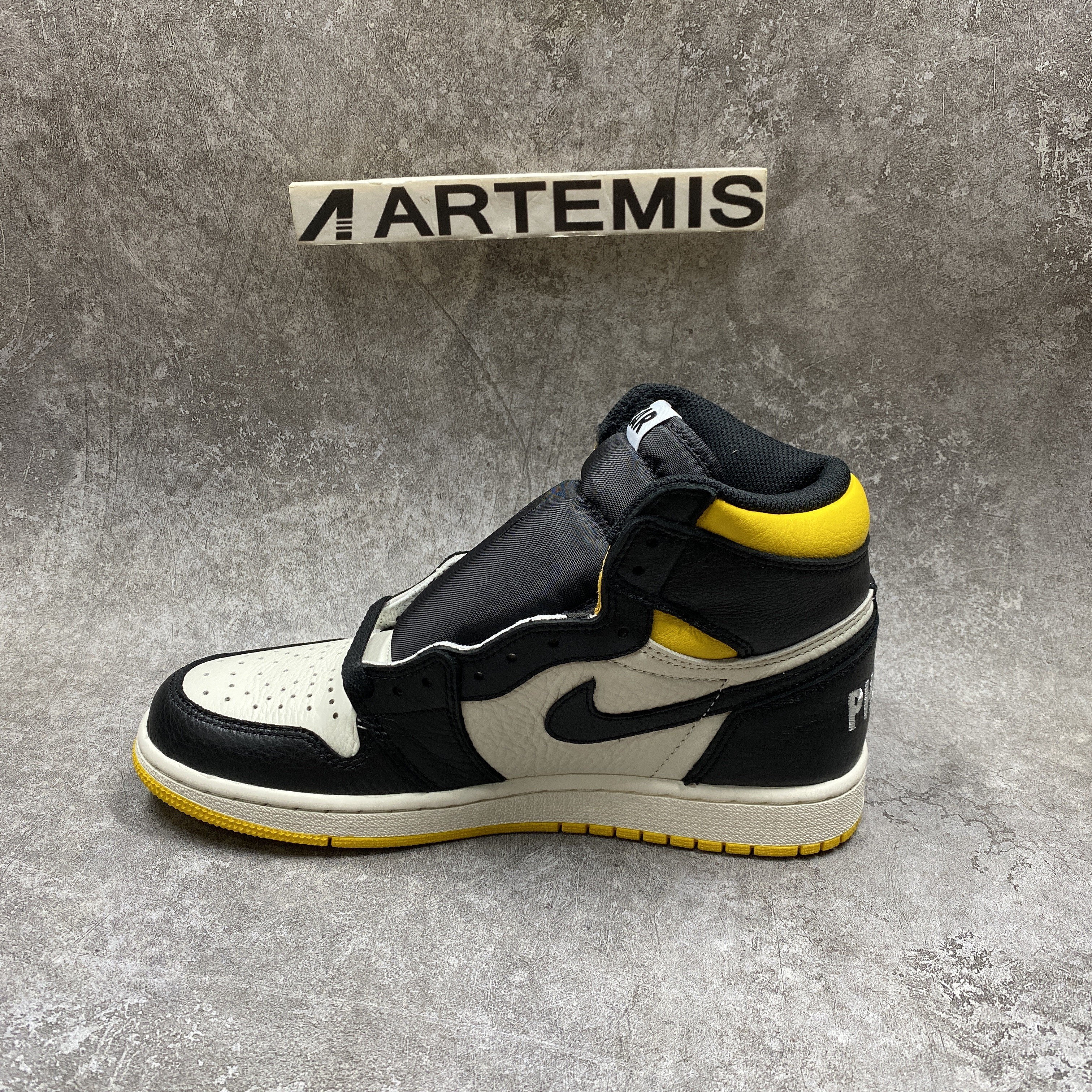 Air Jordan 1 Retro High "Not for Resale" Varsity Maize