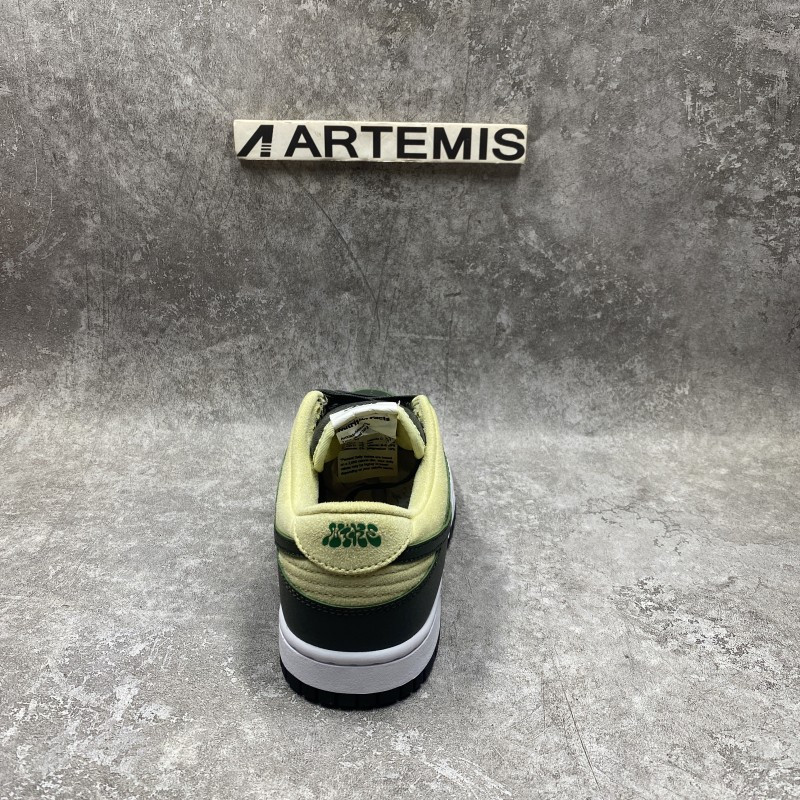 Nike Dunk Low Avocado