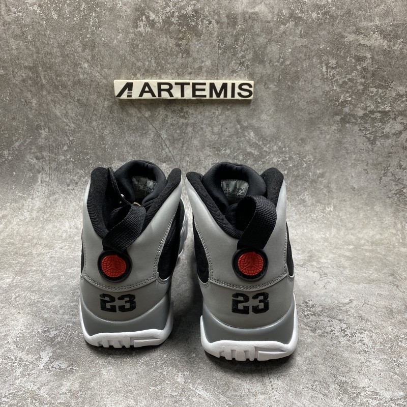 Air Jordan 9 Retro Particle Grey