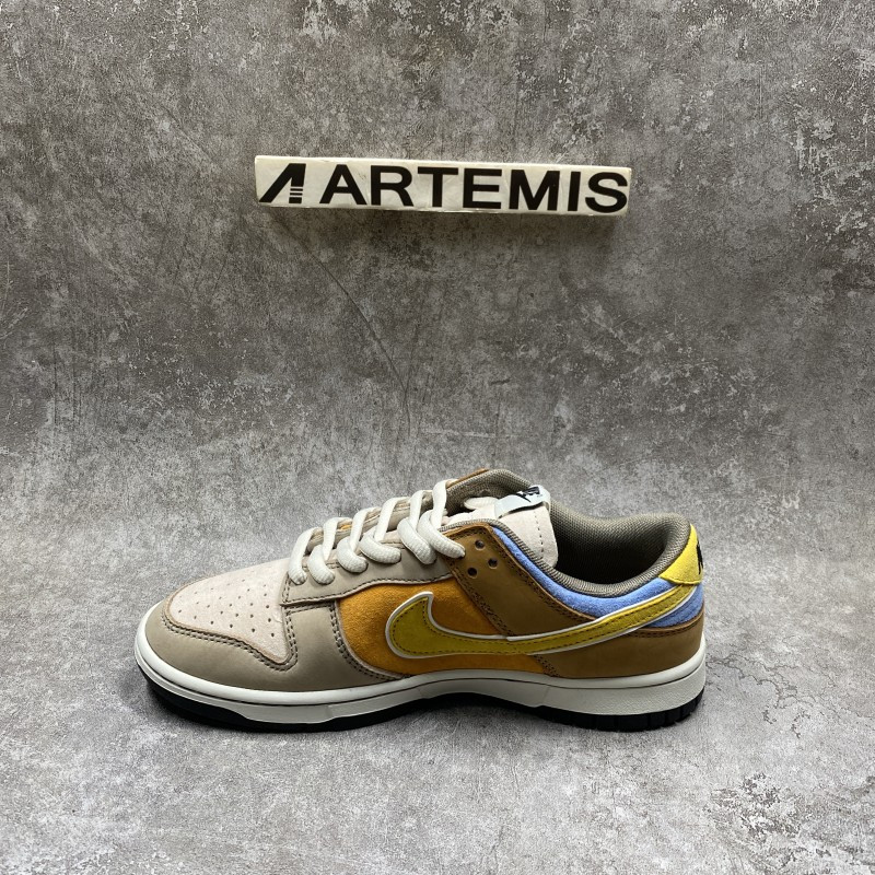 Nike Dunk SB Low Steamboy OST x Otomo Katsuhiro Light Brown