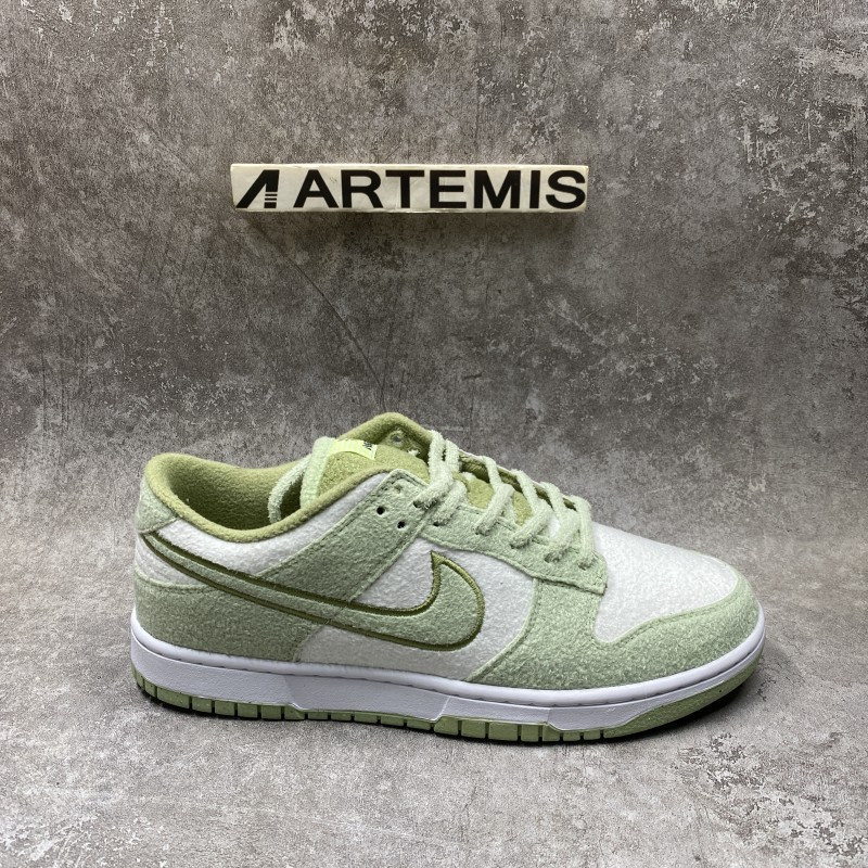 Nike Dunk Low SE Fleece Pack Honeydew