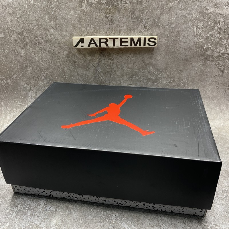 Air Jordan 5 Retro SE Craft Light Orewood Brown
