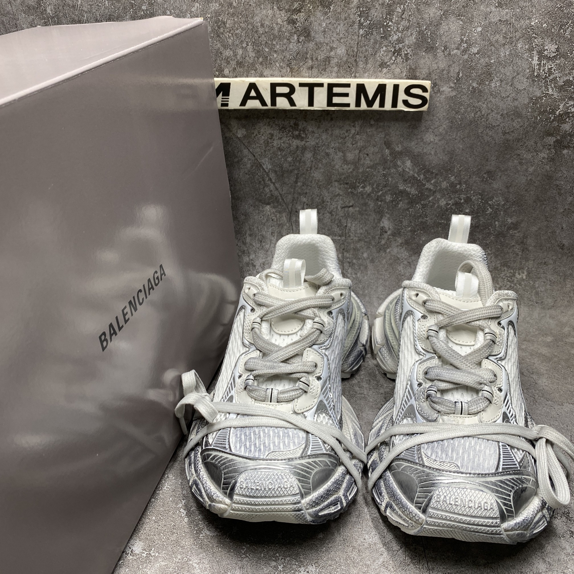 Balenciga 3XL Sneakers White Silver