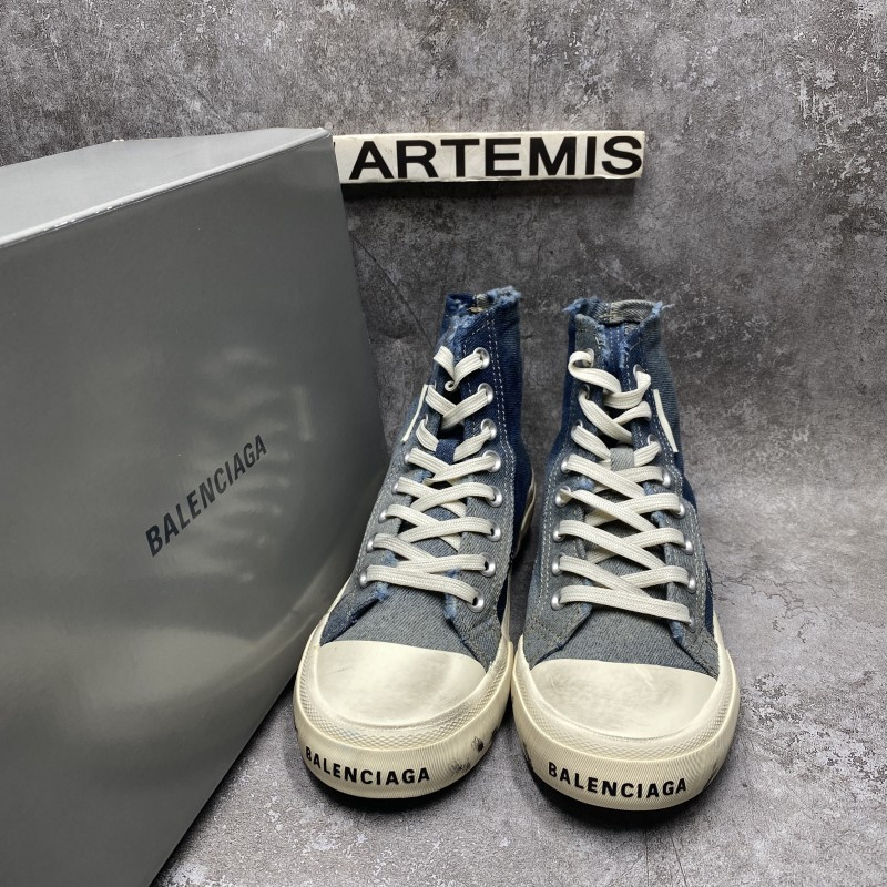 Balenciga Pairs High Top Sneaker In Blue