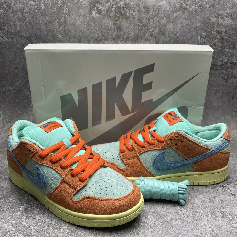 Nike SB Dunk Low Orange Aqua