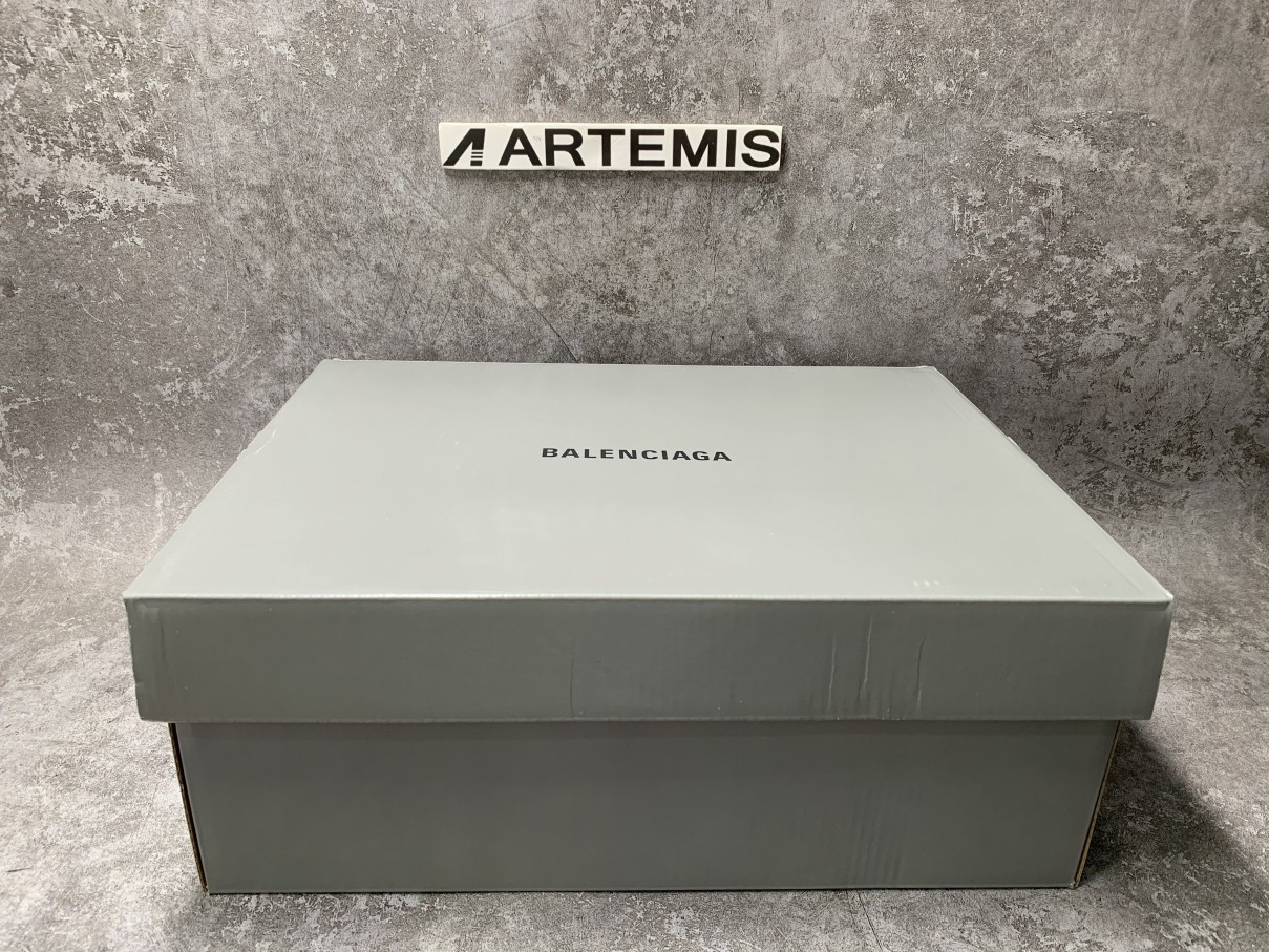 Balenciga Track Silver
