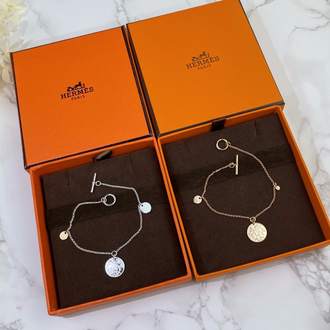 H**me5 coin bracelet