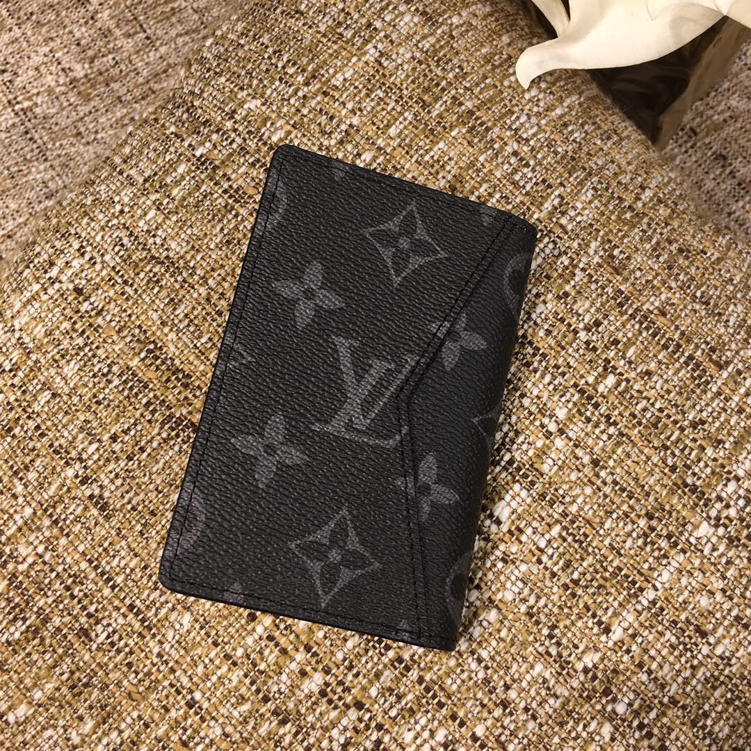 LV POCKET ORGANIZER M69250