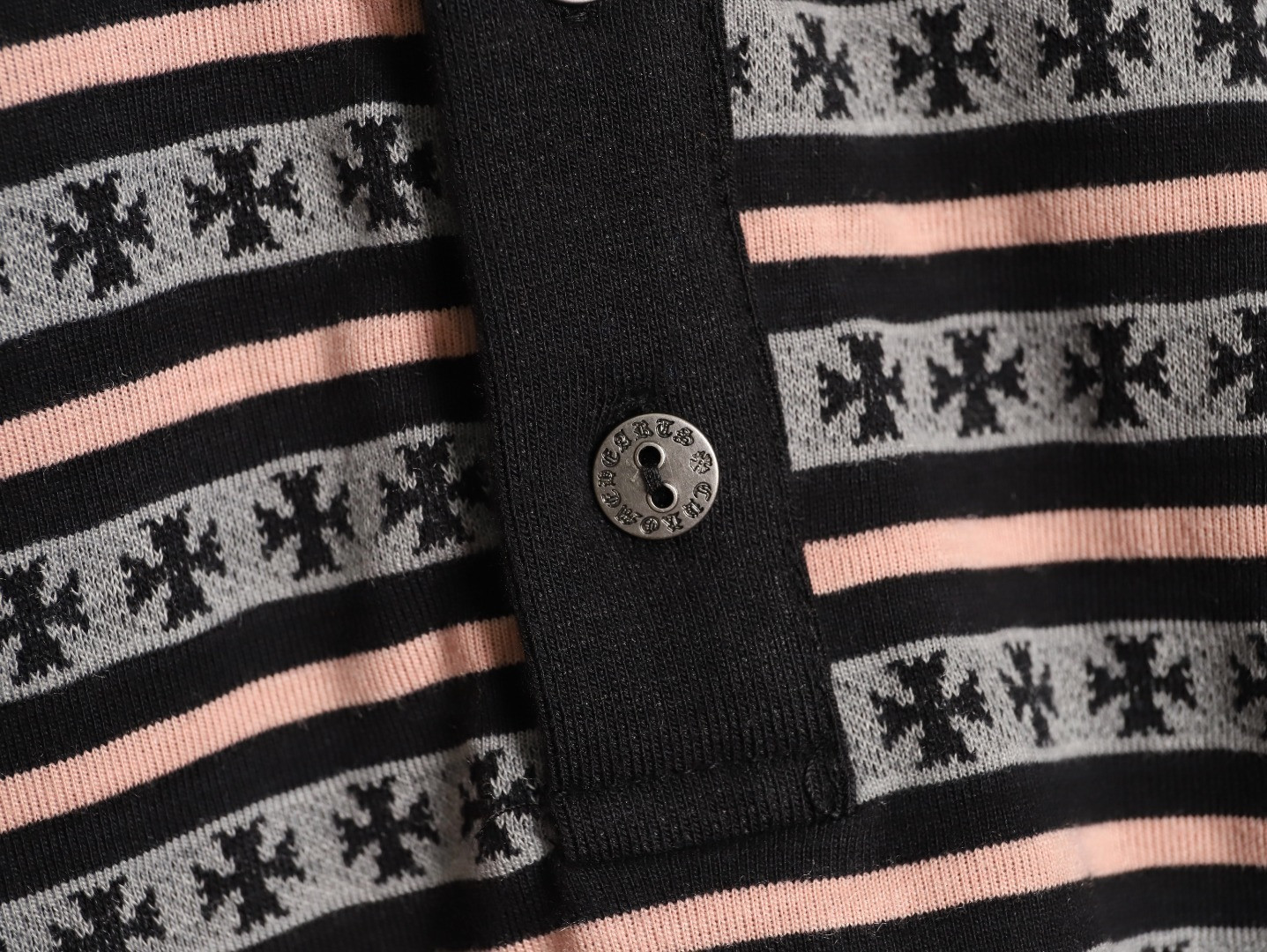Ch**me He**ts 25fw polo shirt