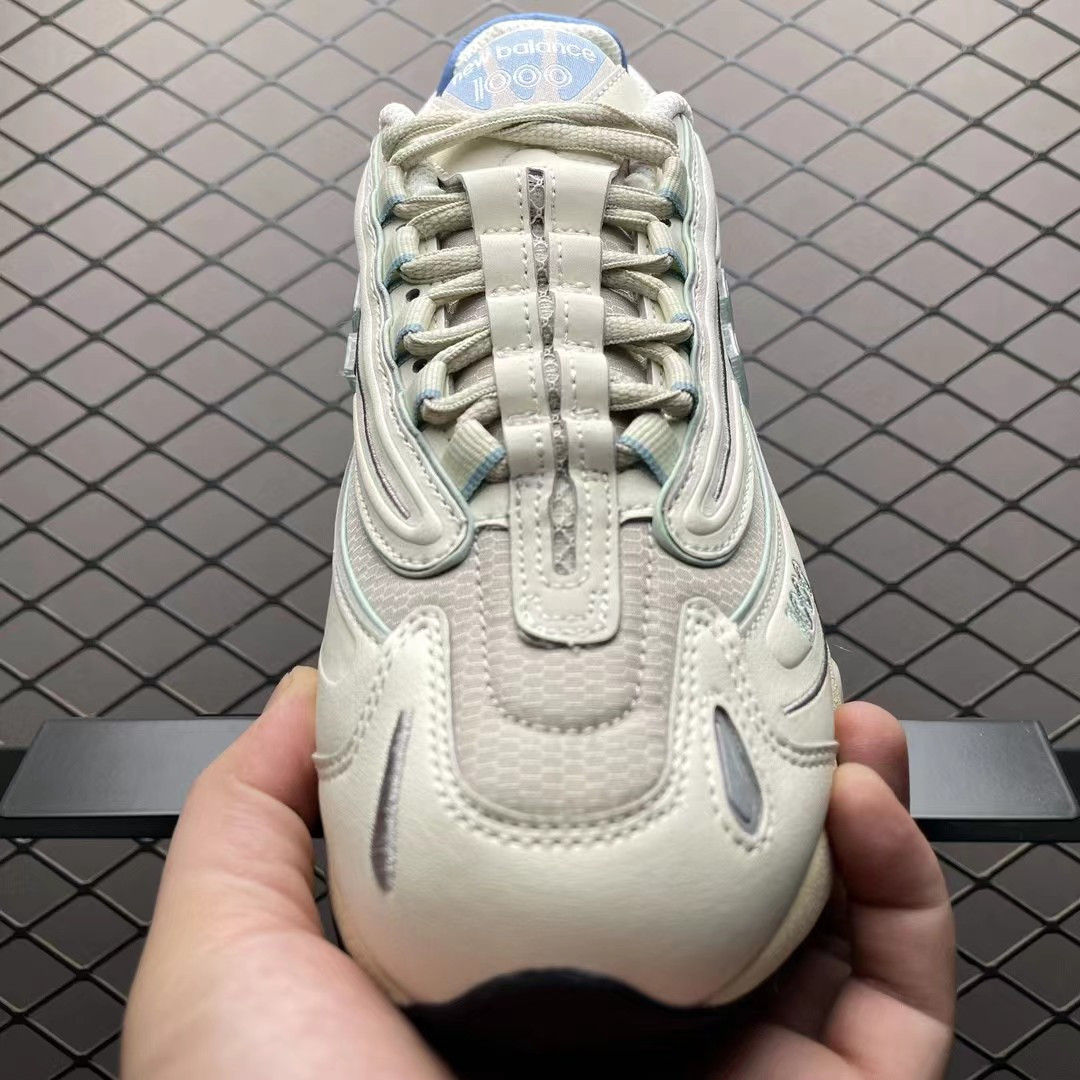 UA New Balance 1000 Angora Moonrock