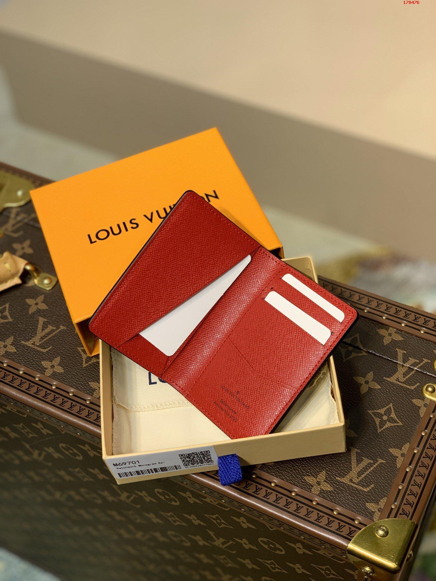 LV POCKET ORGANIZER M69701