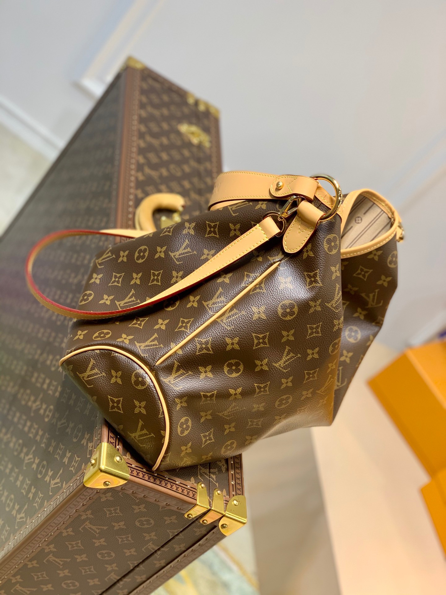 LV GRACEFUL M40353