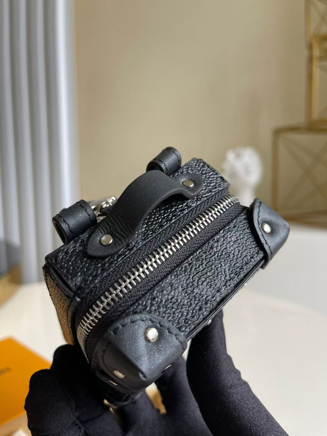 LV SOFT TRUNK BACKPACK BAG CHARM AND KEY HOLDER M80221