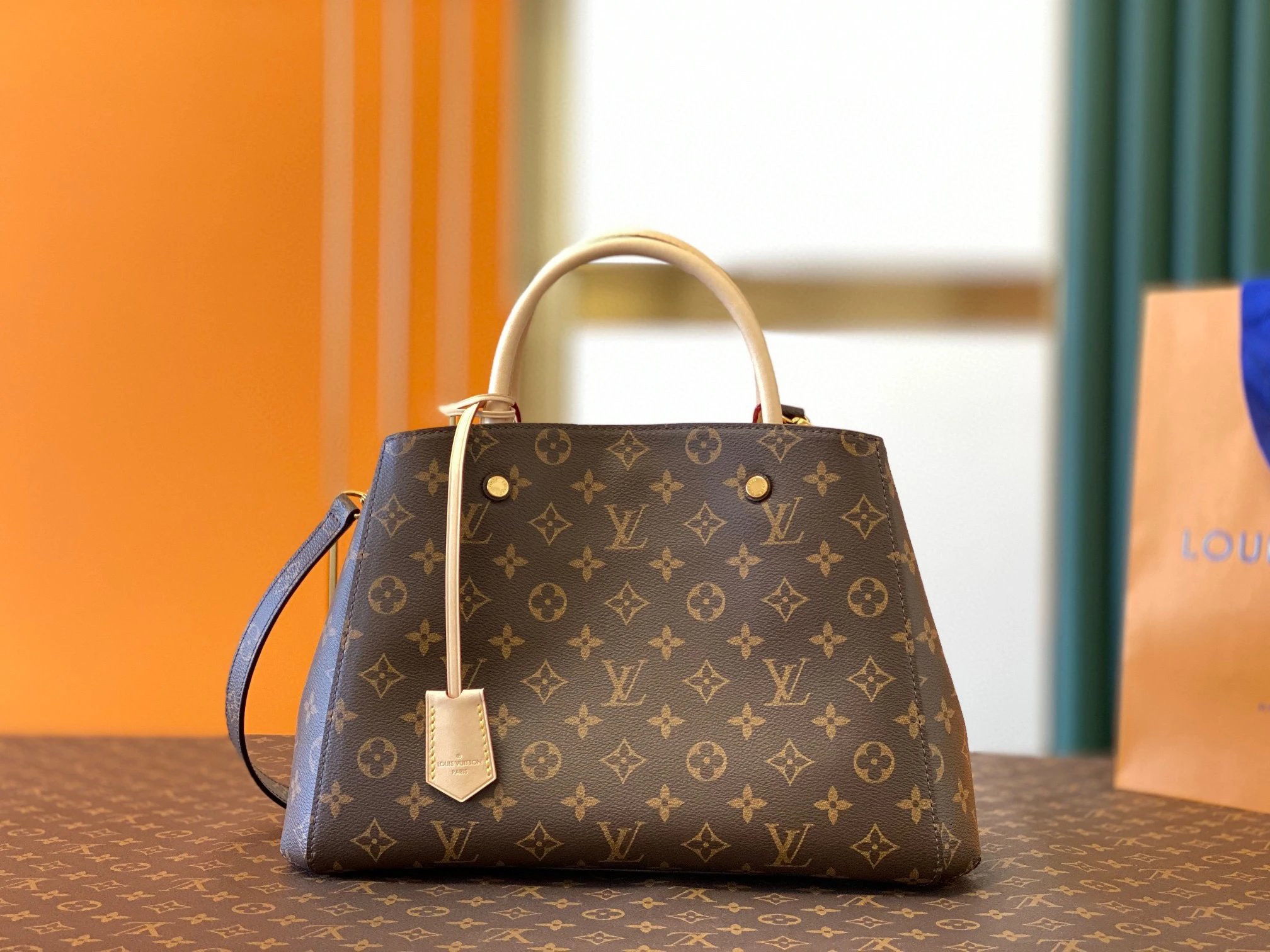 LV MONTAIGNE MM M41056