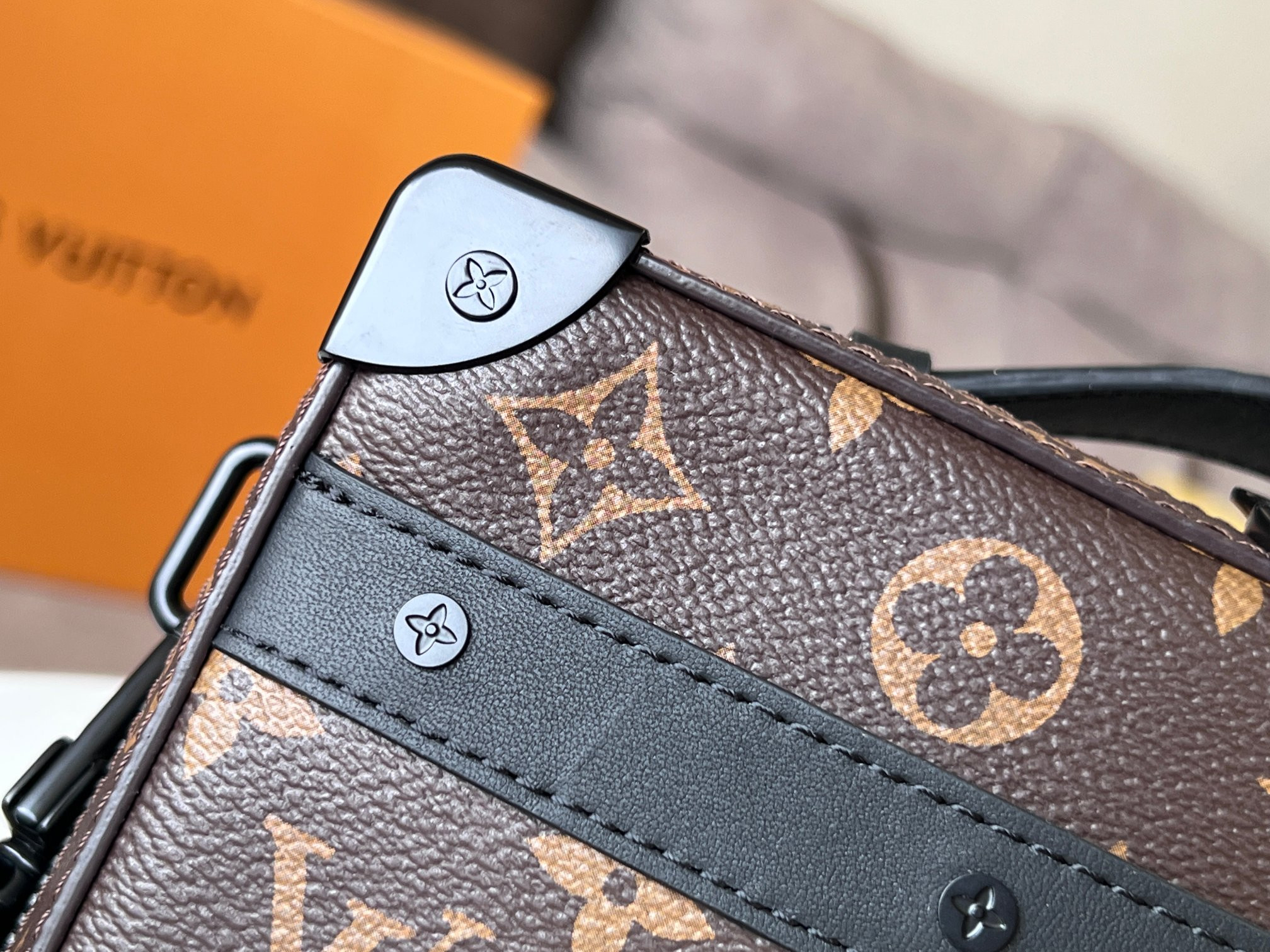 LV M45935 Outdoor Messenger 10.2 x 7.9 x 4.1 inches