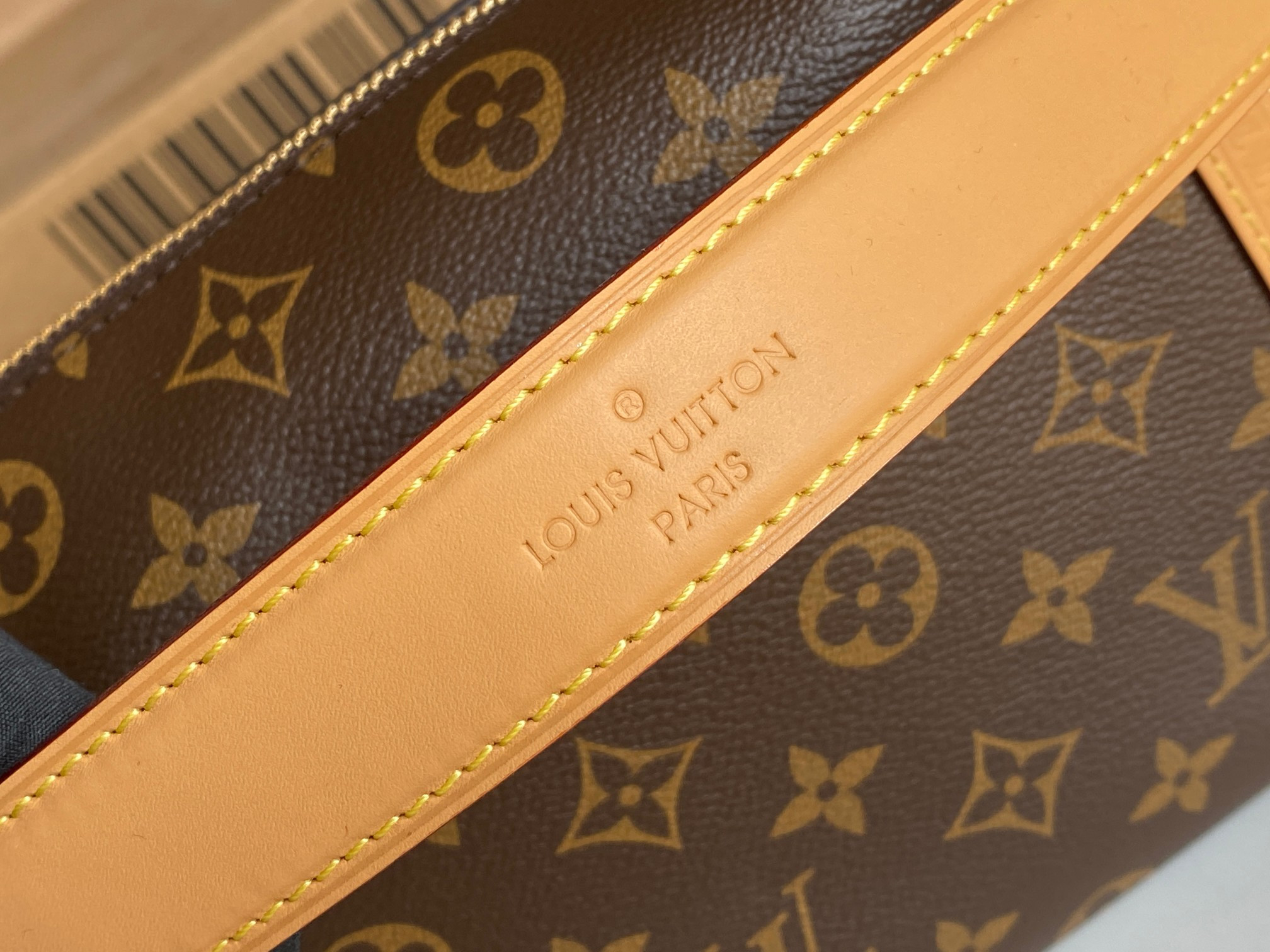 LV Side trunk MM M46358 8.3 x 5.5 x 2.4 inches